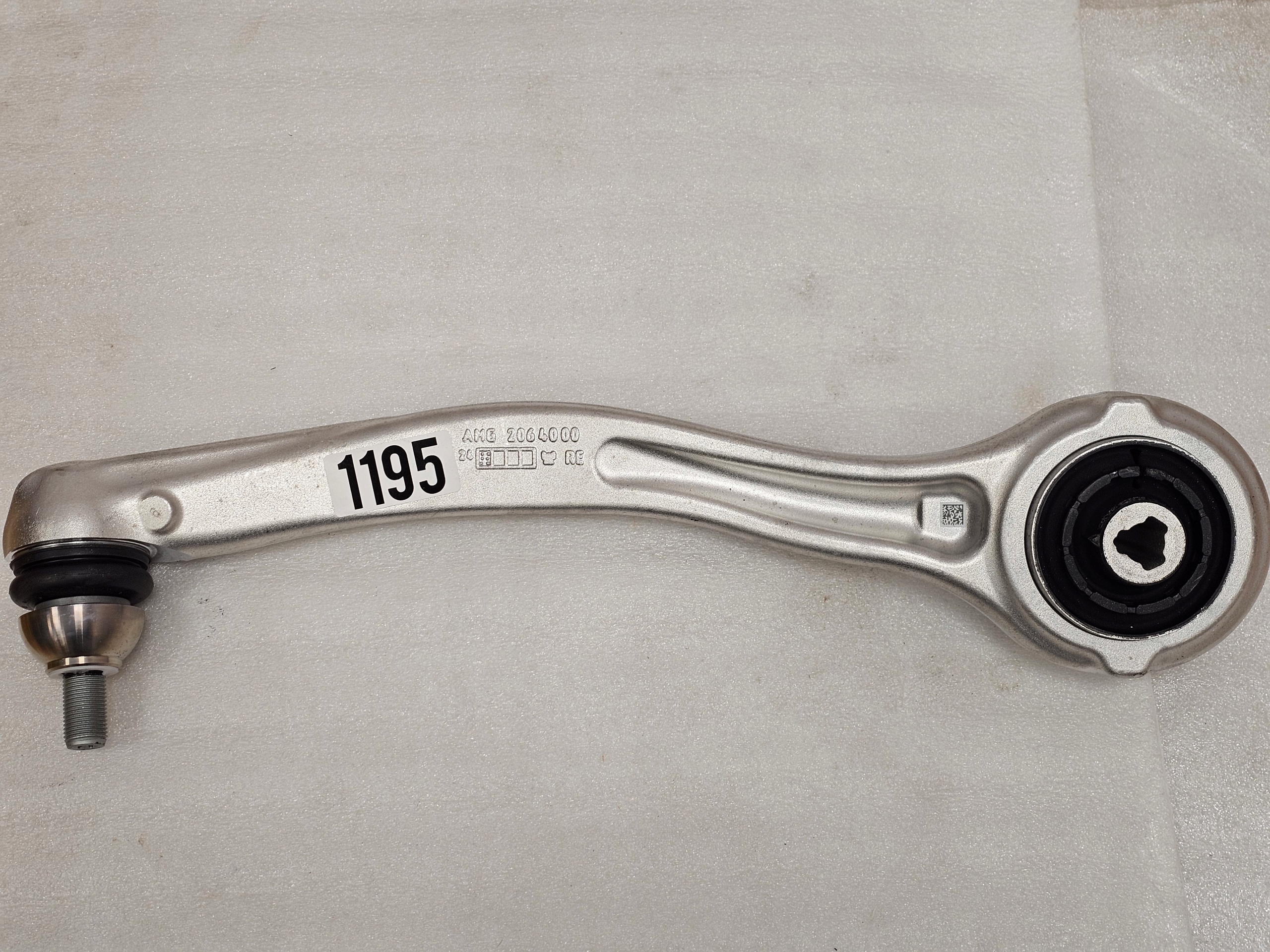 Wahacz Przedni Prawy Mercedes AMG W206 W214 W236 C63 E53 CLE 53 - galeria