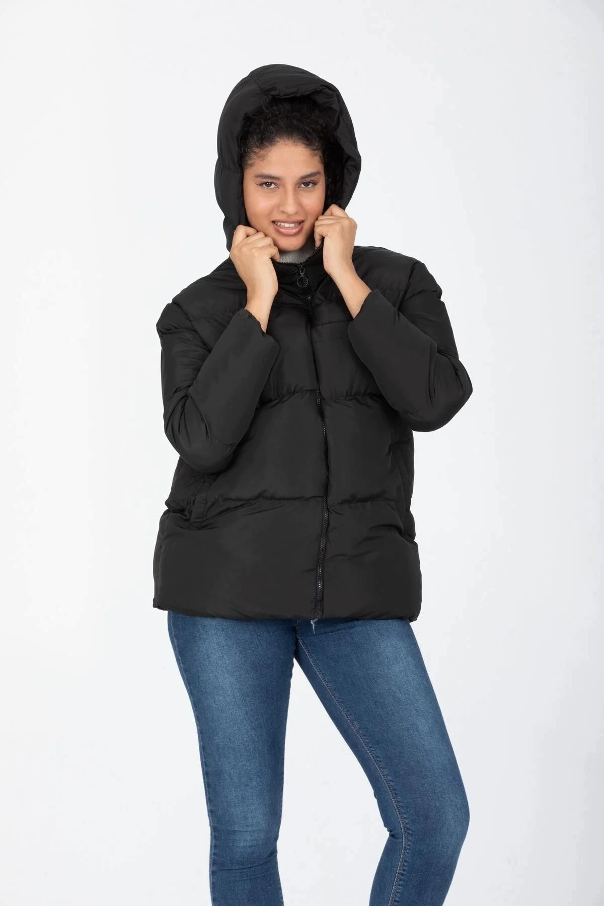 Dámská Prošívaná Bunda S Kapucí Ve Stylu Oversize S 5IA