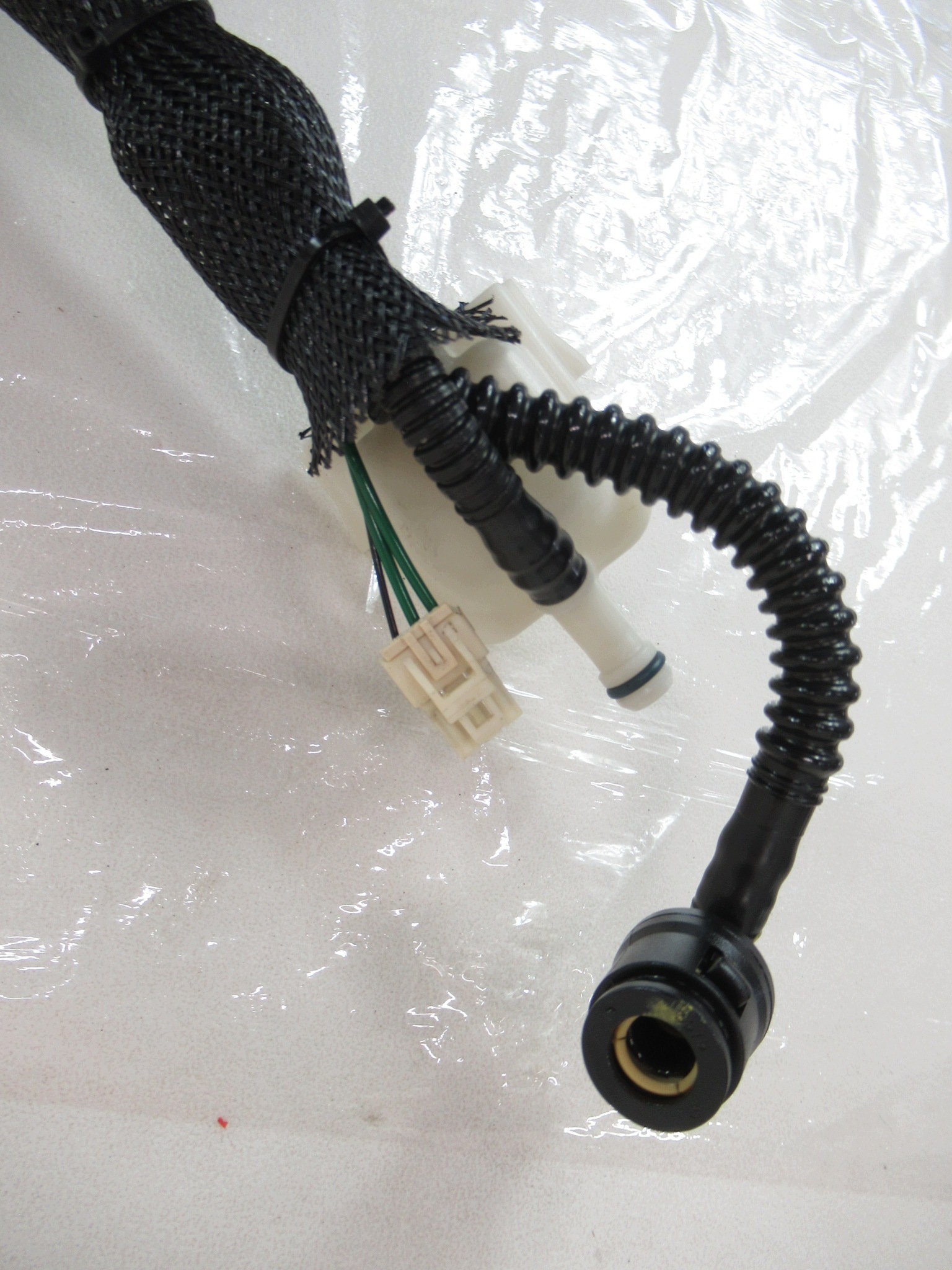 feed pump w tank BMW 5 e60 e61 2.2 2.5 3.0 M54 petrol