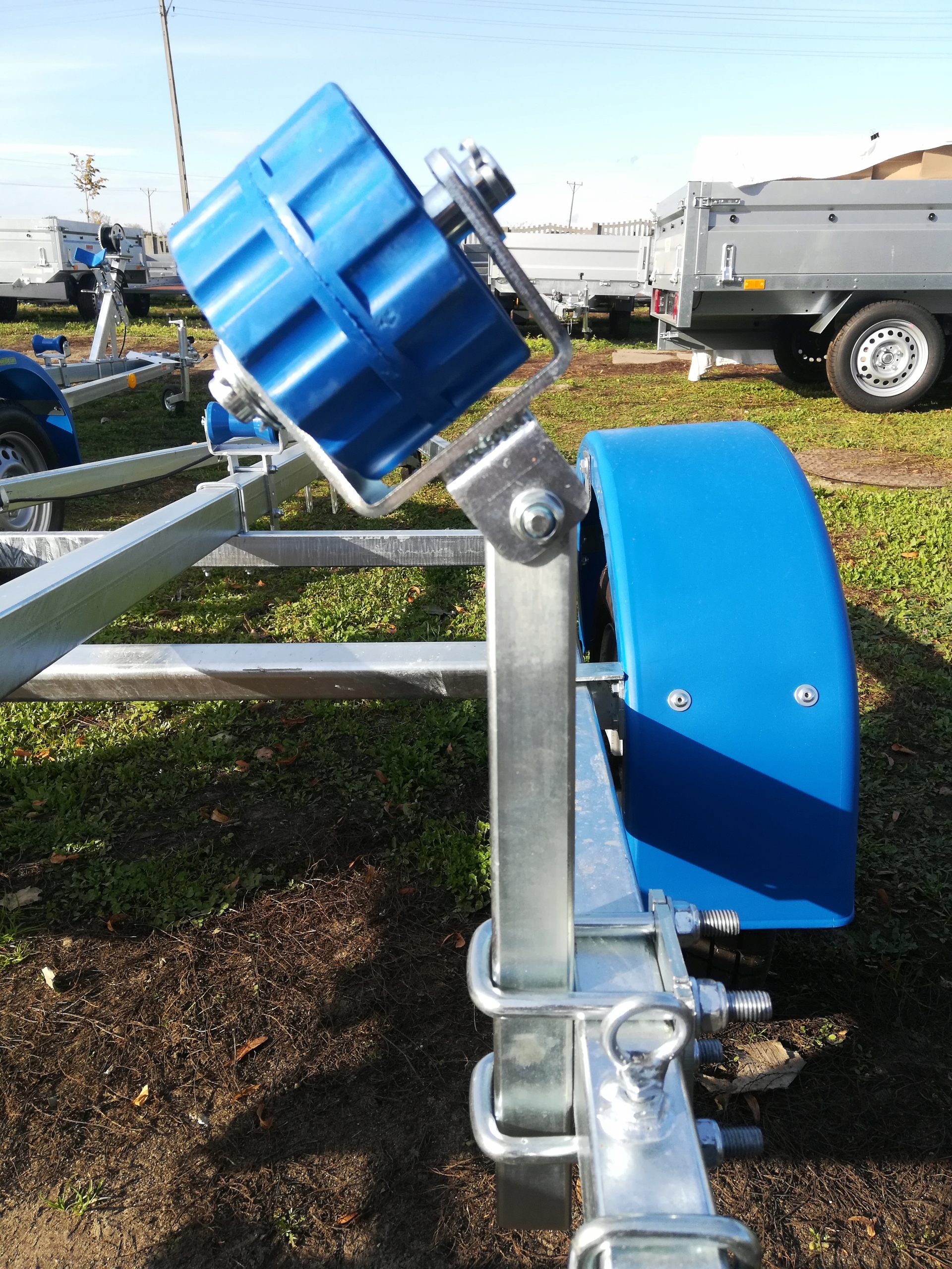 Jednodielne valčekové podpery Plná Guma 65-75 ShA