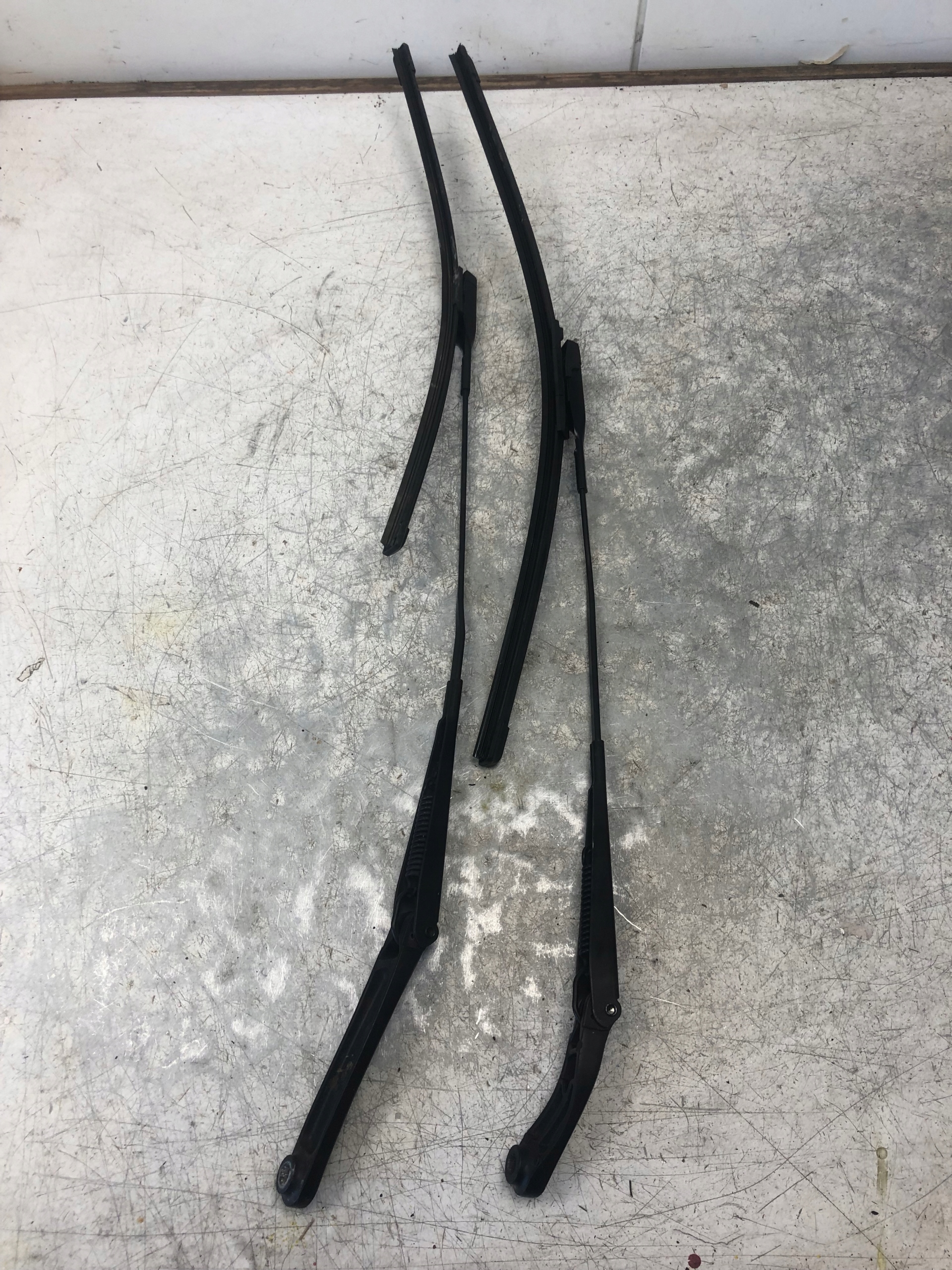 Bracci tergicristallo AUDI A4 B8 8K1955407 8K1955408