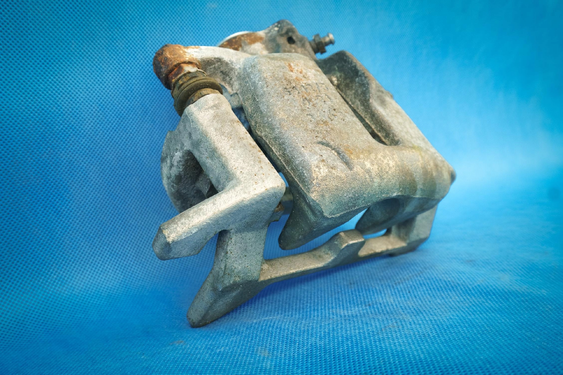 caliper brake rear part LE Audi A4 8K A5 8K0615405AE