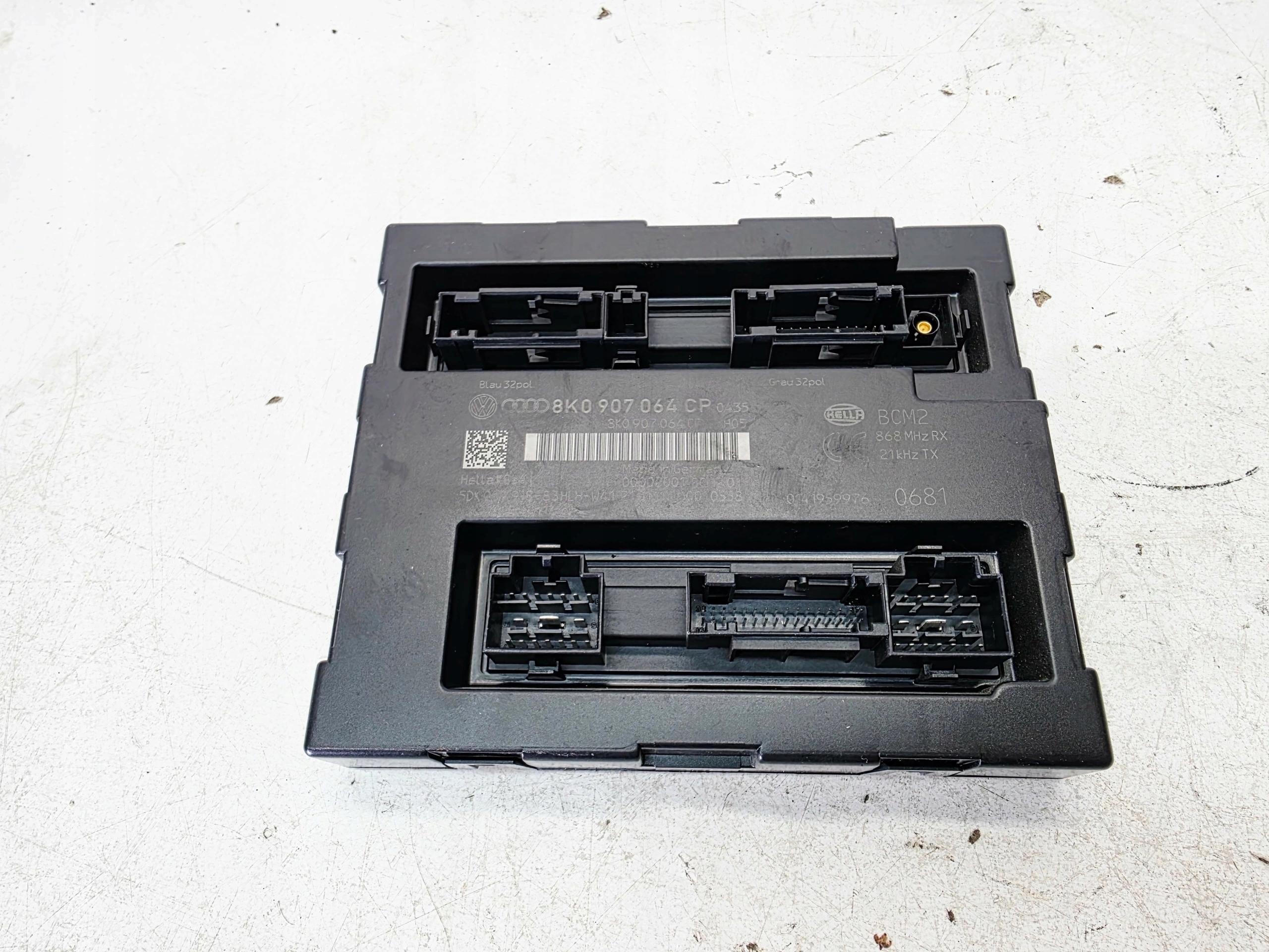 module control unit KOMFORTU AUDI A4 B8 A5 8T Q5 8R 8K0907064CP