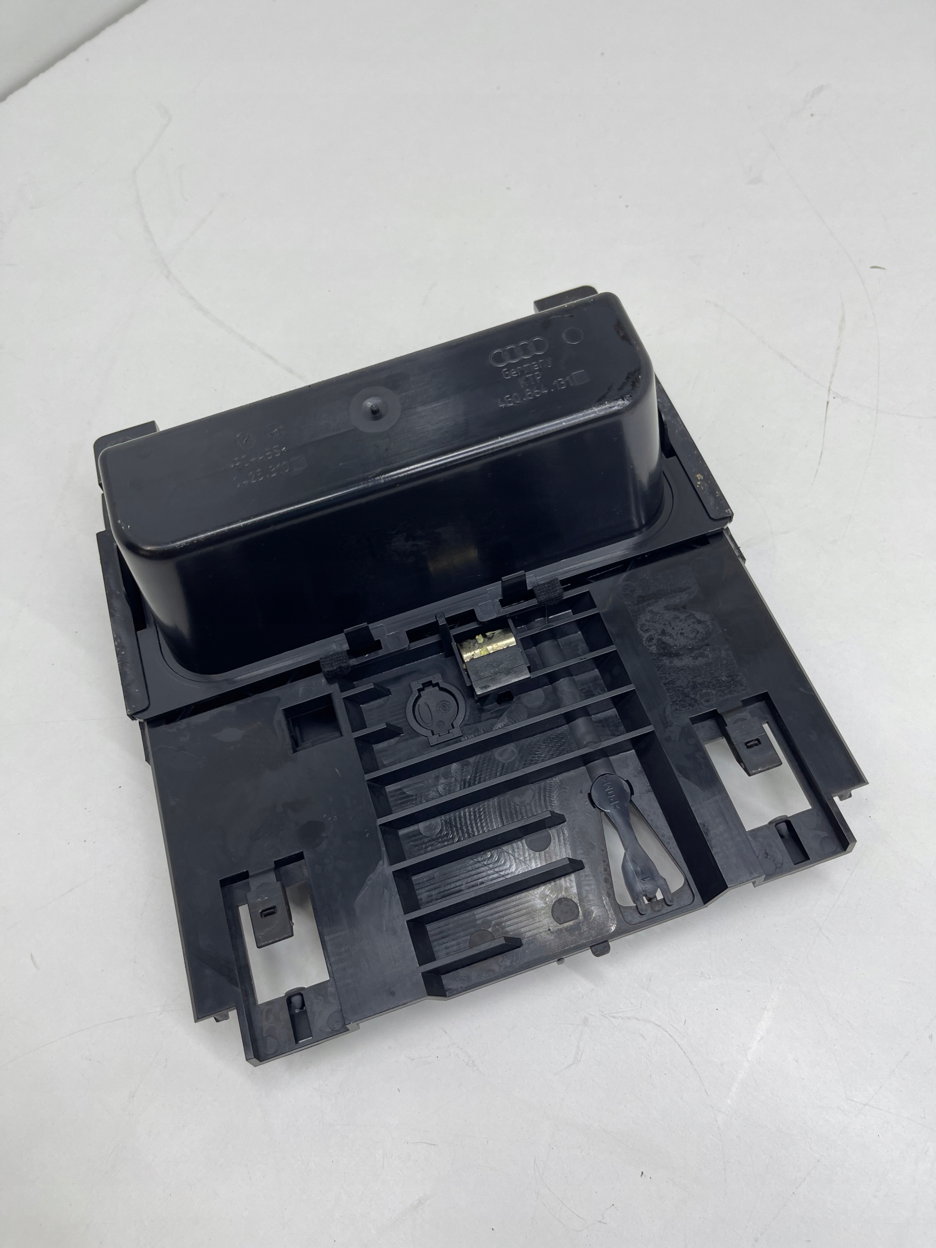 AUDI A6 C7 passenger compartment ashtray tunelu srodkowego black PIANO BLACK