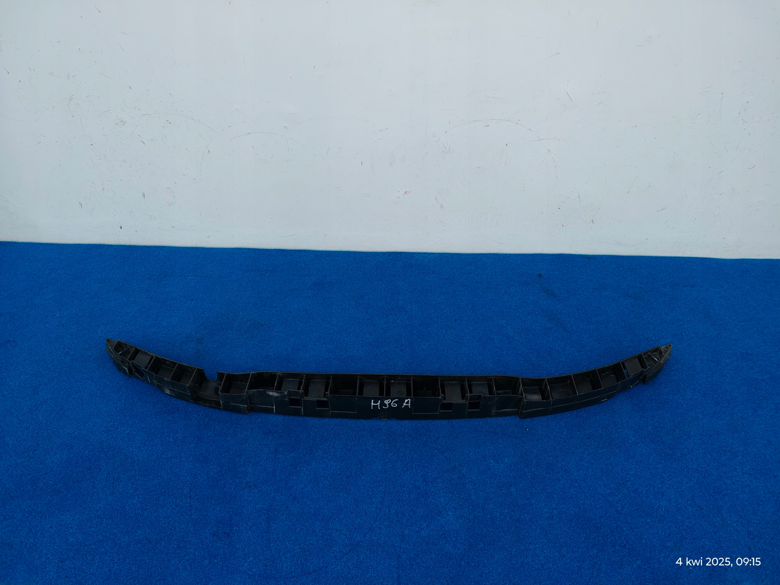 RENAULT TWINGO 2 II bumper support front pillar 1357 H96A