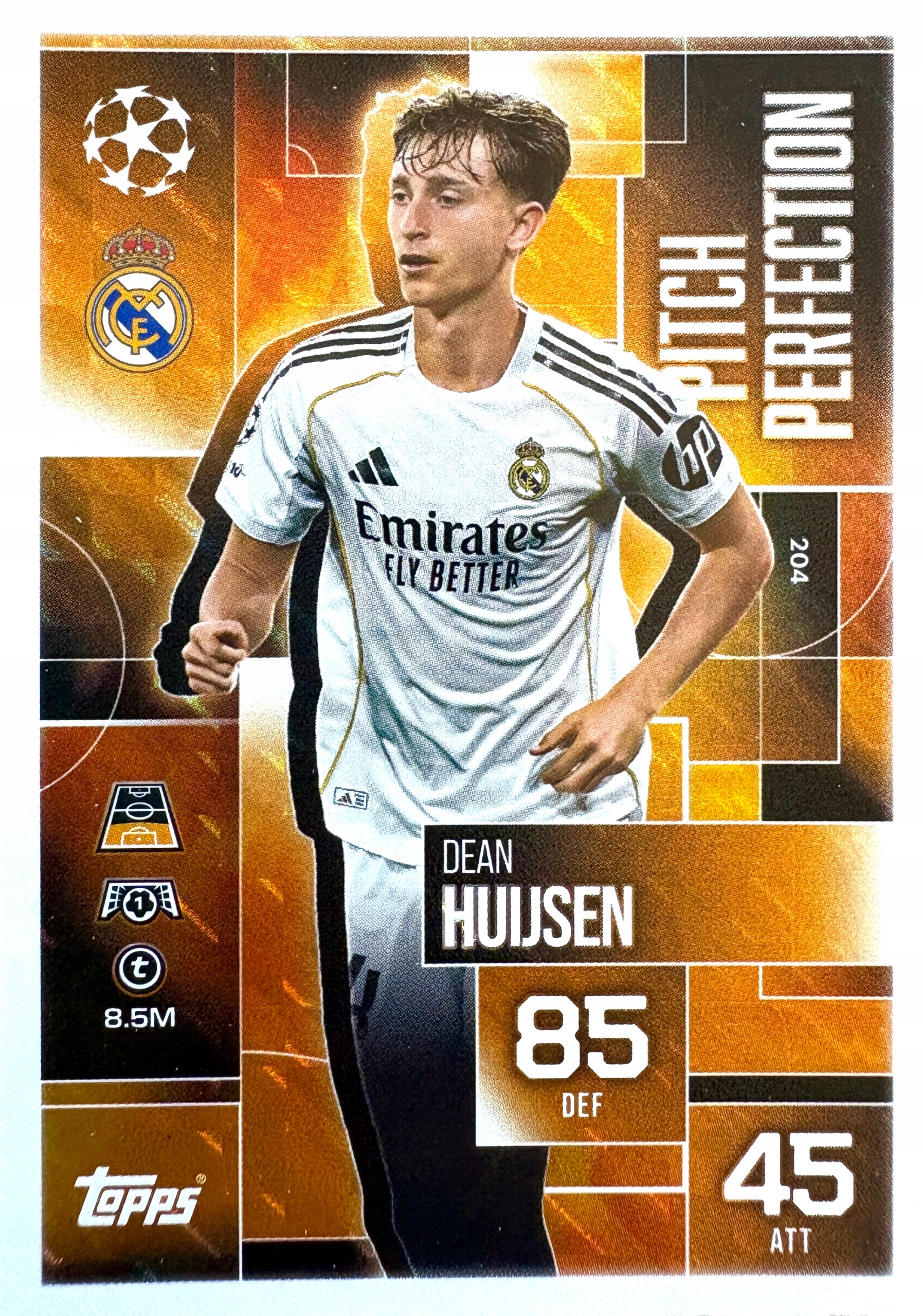 Topps Match Attax Extra 2025/26 2026 Pitch Perfection 204 Dean Huijsen