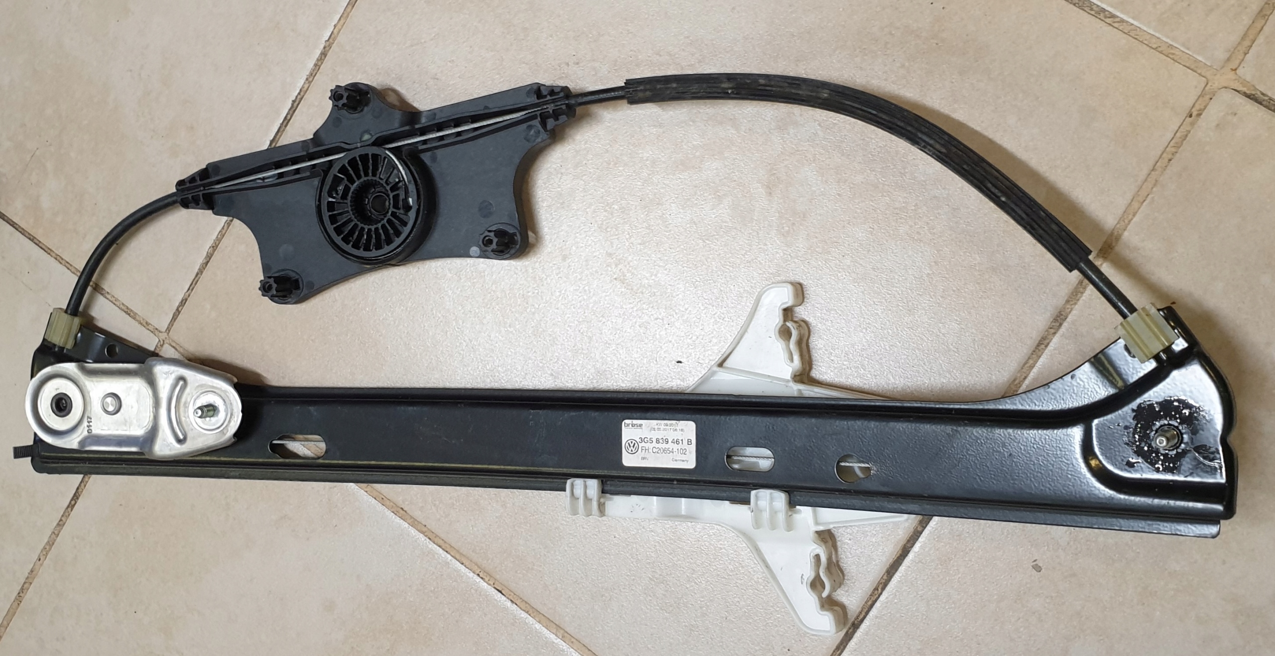 window regulator mechanism left rear part VW PASSAT B8 3G oe