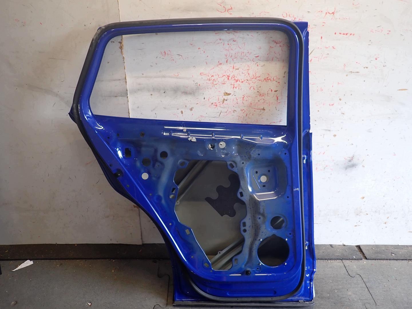 door rear part rear. left SKODA ENYAQ 2021