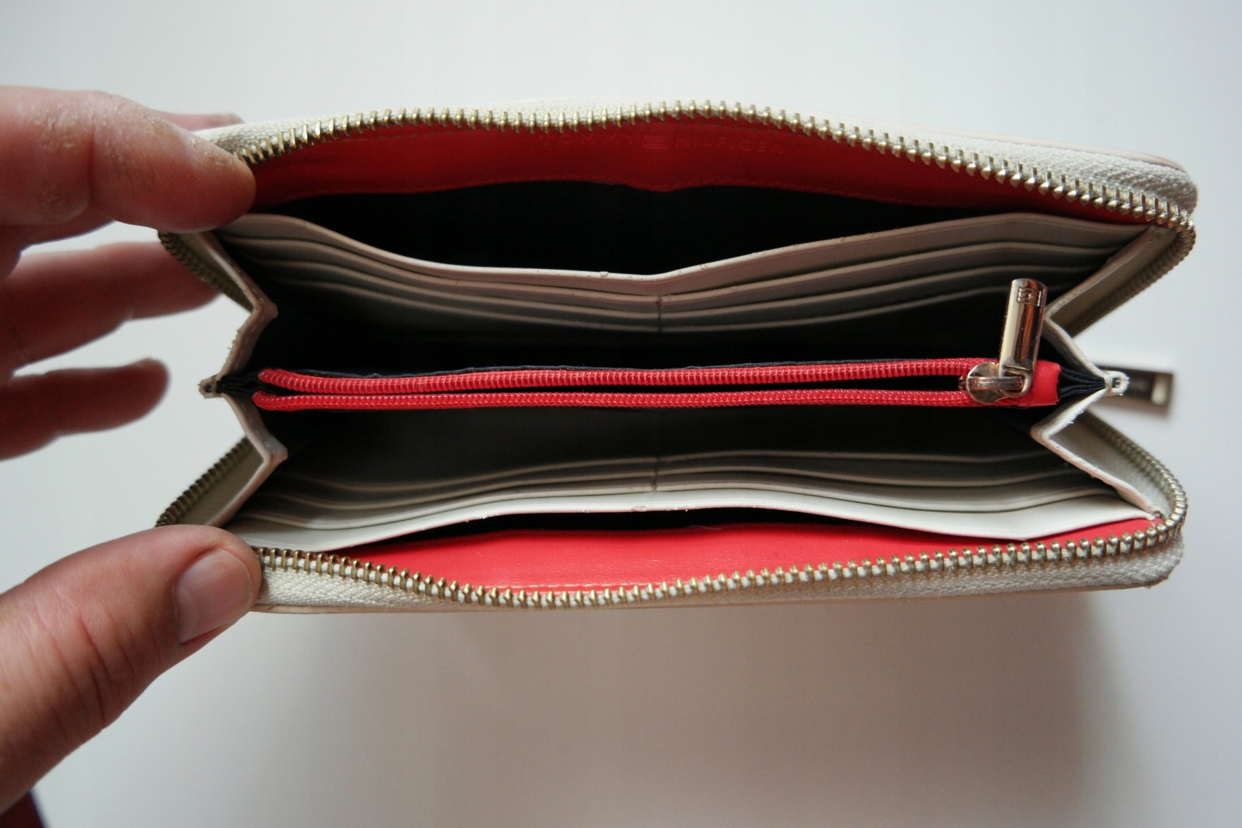 Portfel Damski Tommy Hilfiger Kolekcja New Spring Large Walet Sold