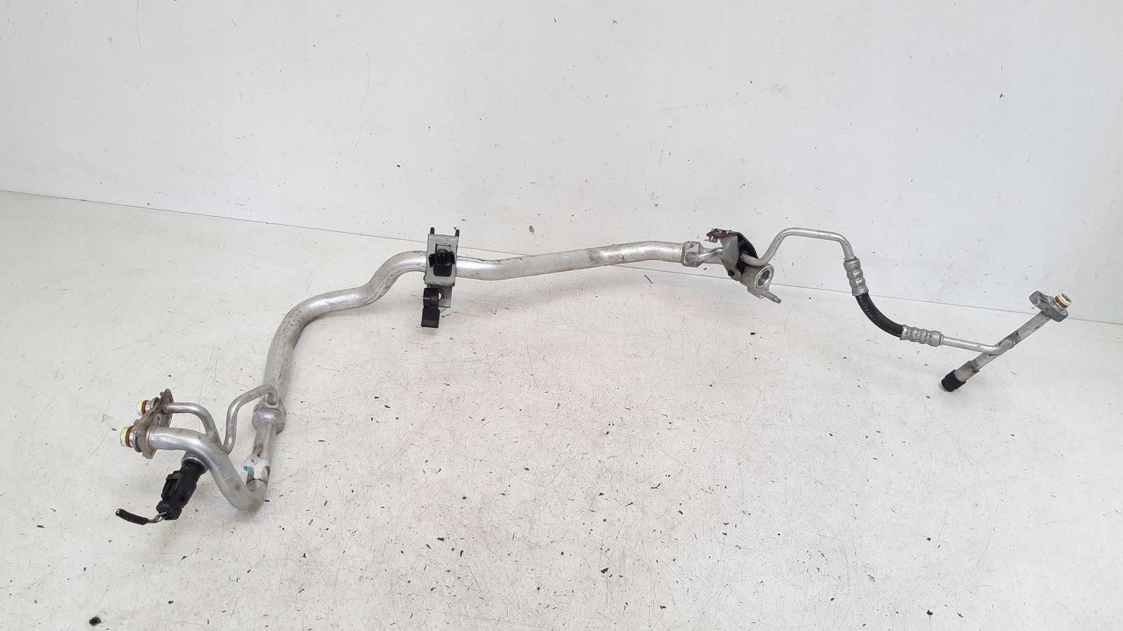 hadice vedení klimatizaci Ford Focus MK3 2,0 TDCI