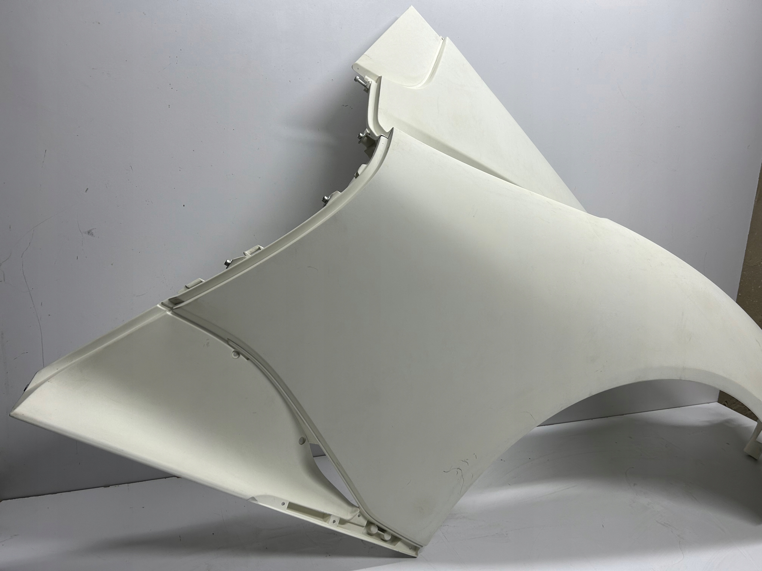 MASERATI MC20 fender rear left Rear Left Fender