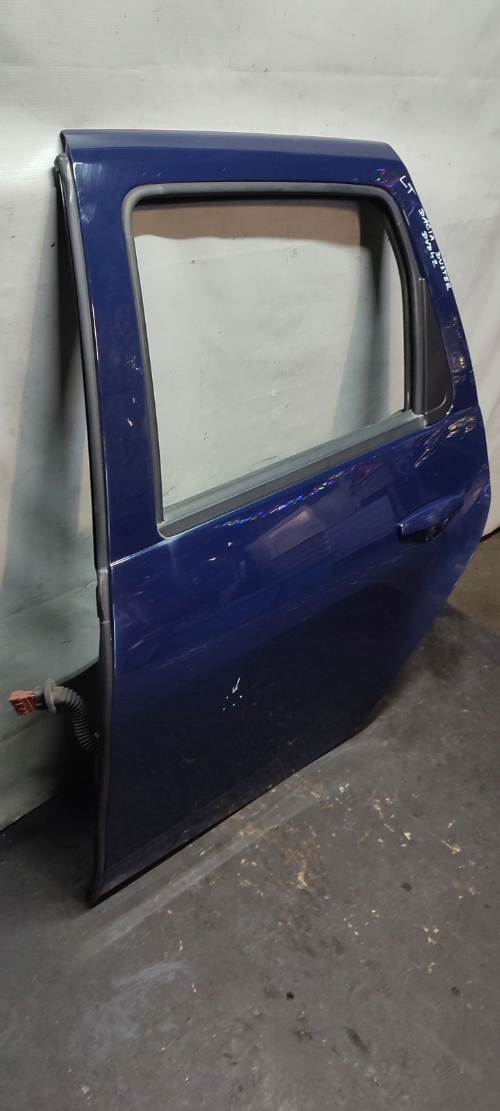 Tür heck hinten links Dacia Duster DVD42