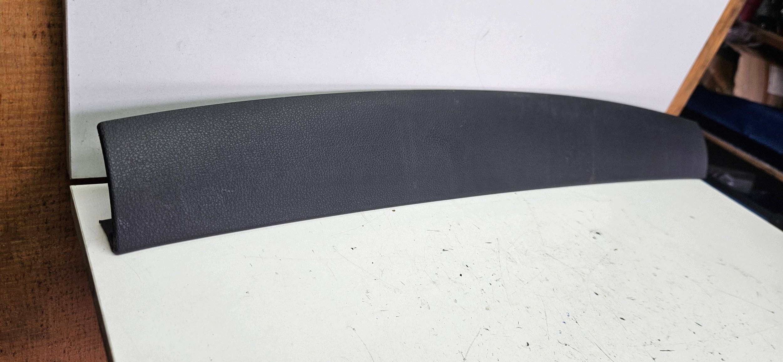 VW Golf VII 7 5G6 HB cover upholstery plastic bonnet boot 5G6867715B