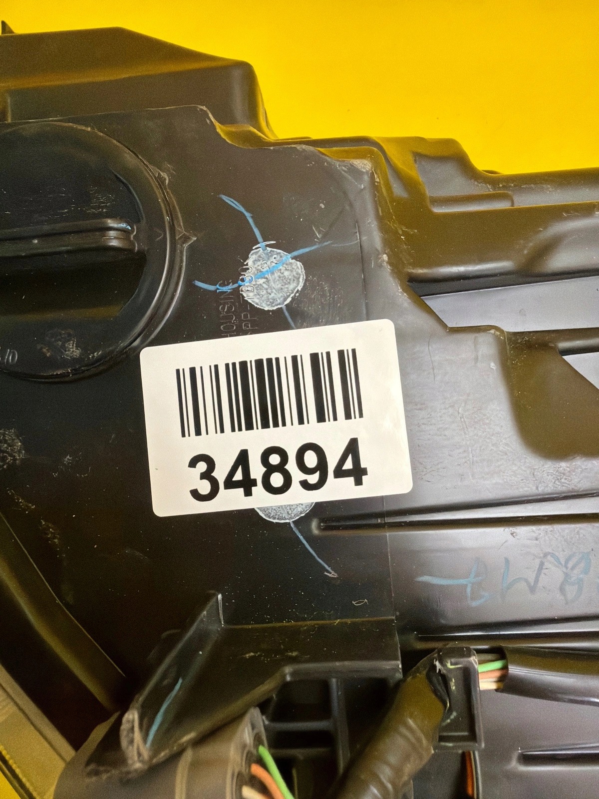 light right Mazda 2 II Lift 2019- Full Led D43N-51030