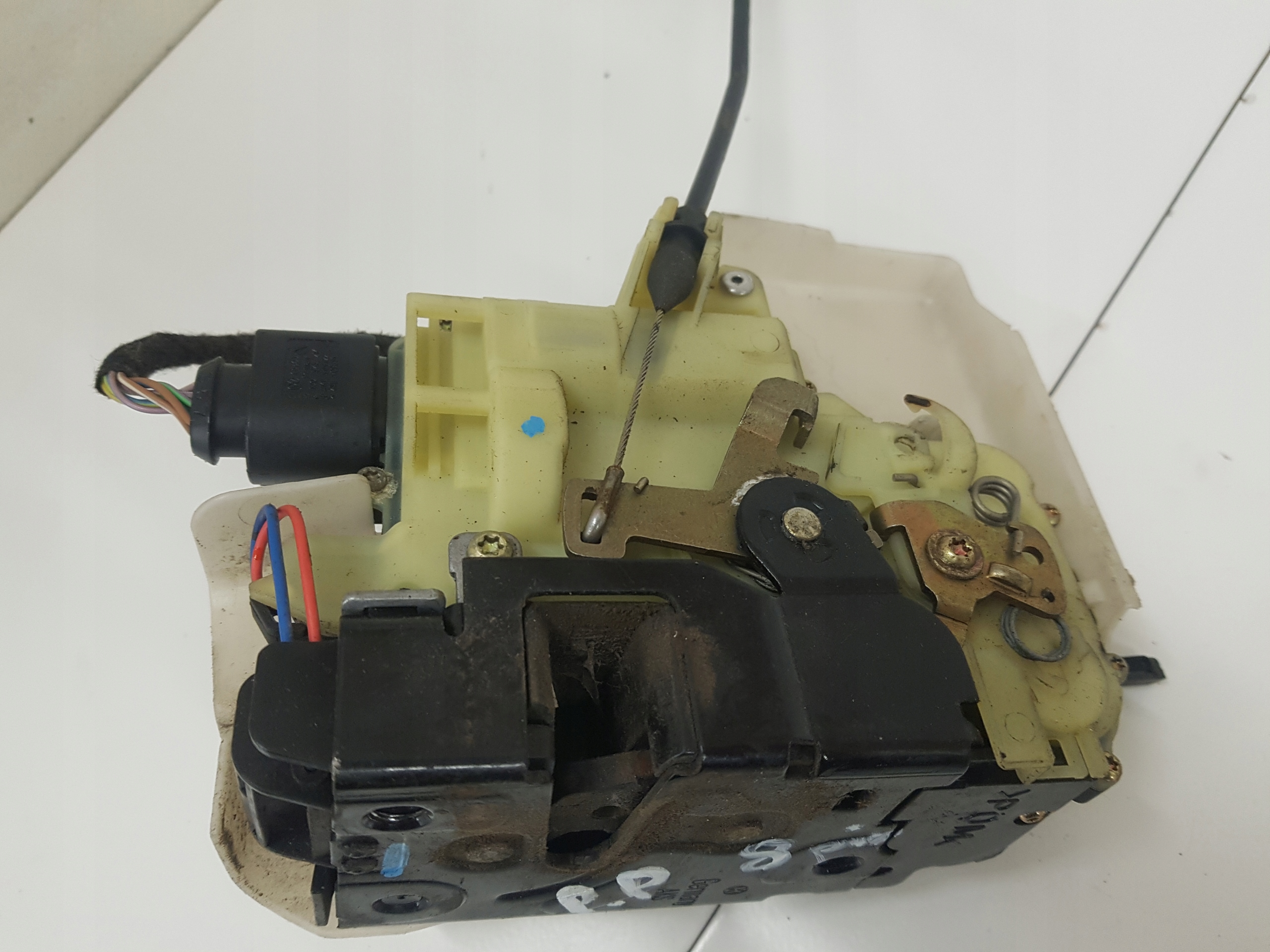 lock door right front VOLKSWAGEN BORA 8 PIN
