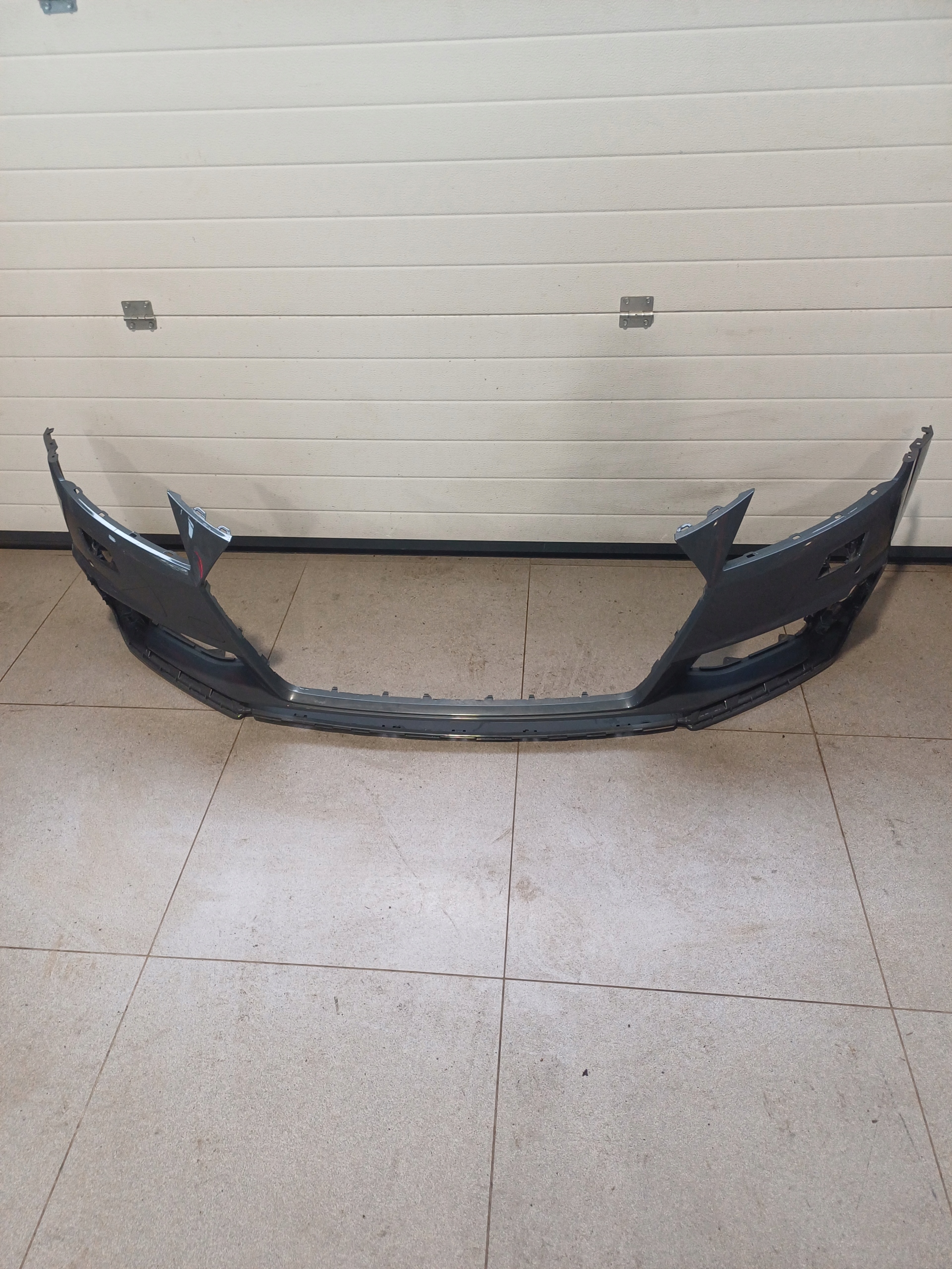 bumper front front AUDI TT 8S0 S-LINE 2016R- 2 X PDC 8S0807437