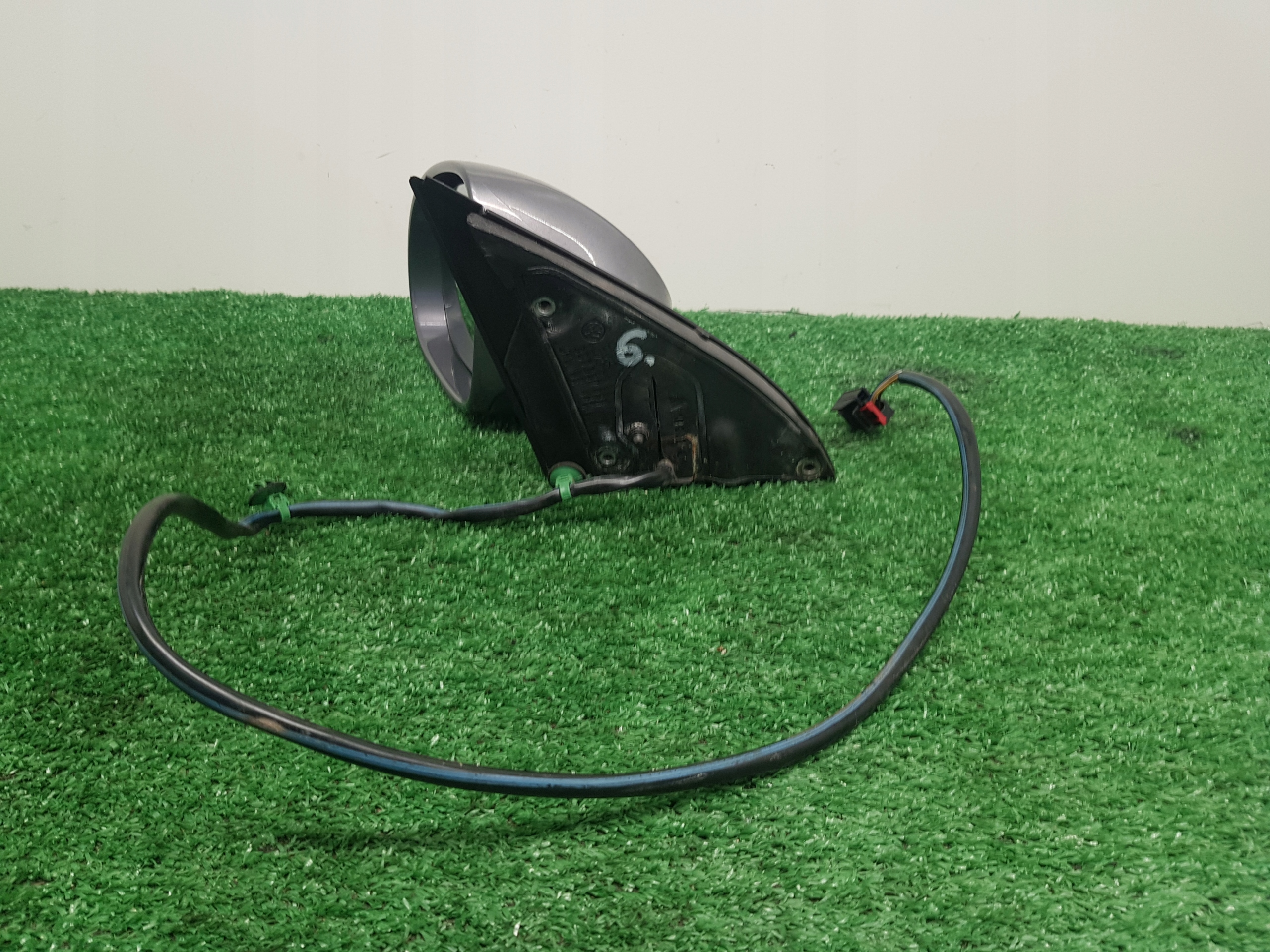 mirror left electrics VOLKSWAGEN PASSAT B6 6 PIN 3C0857933