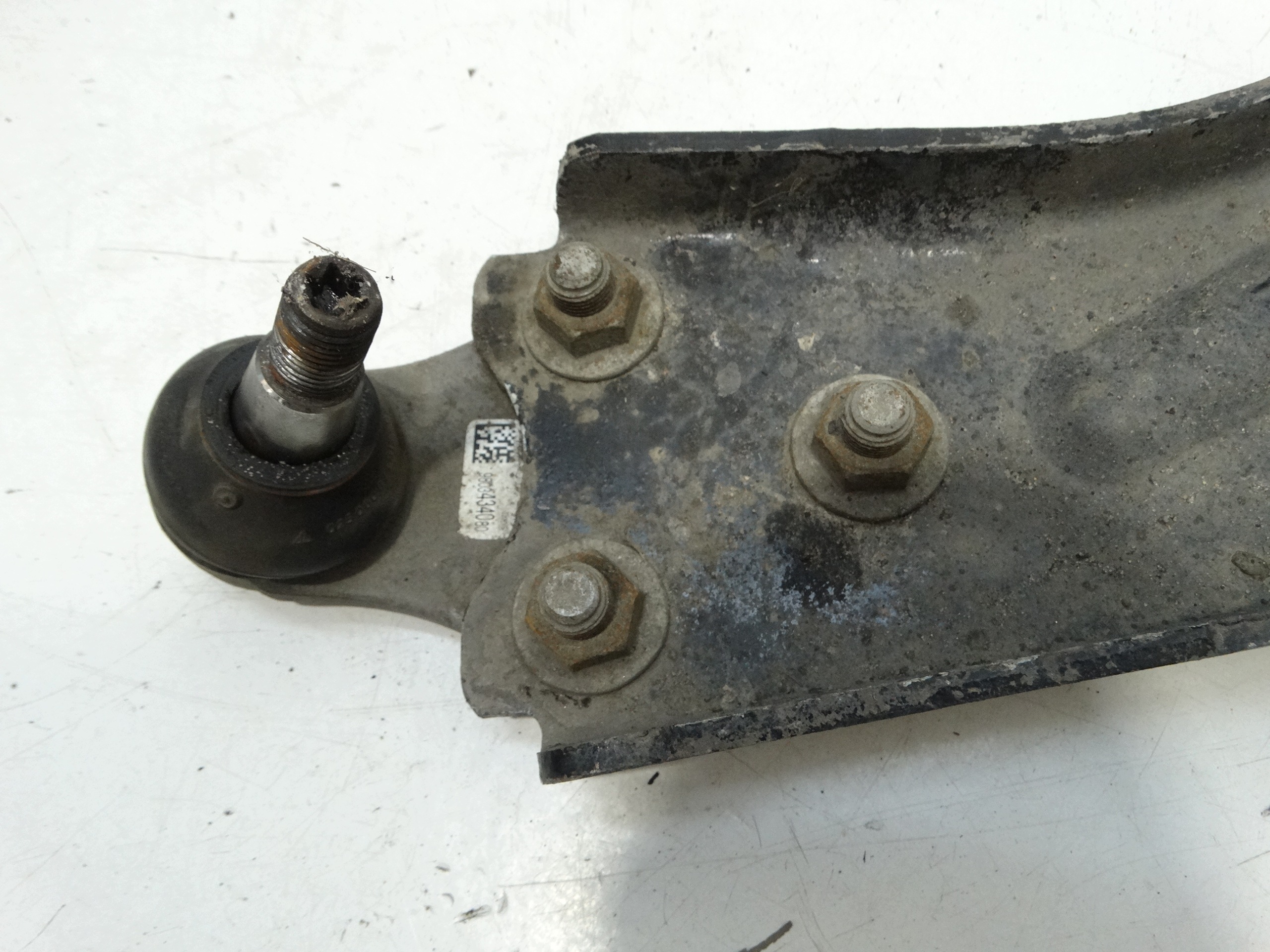 arm left front PEUGEOT 5008 II 2022R. 708 0522