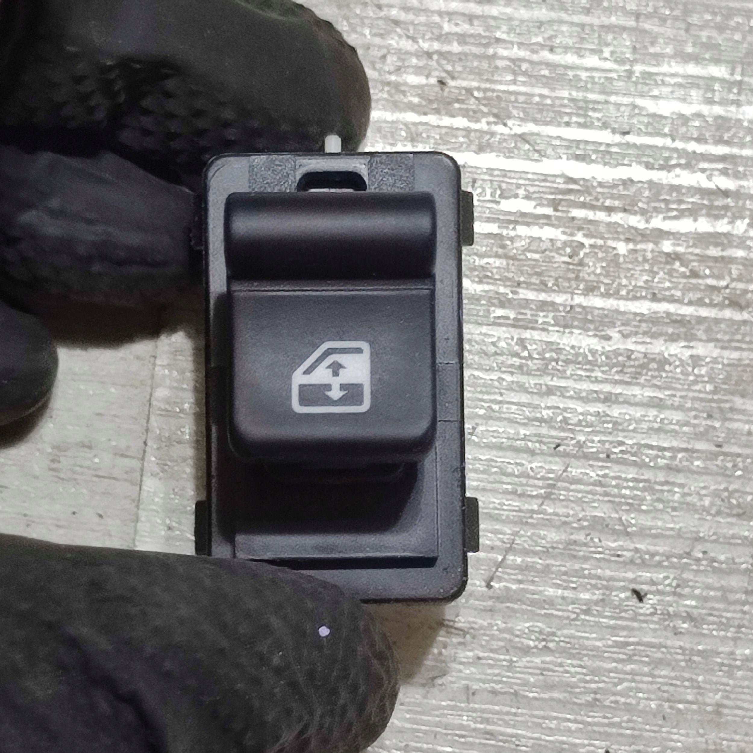 window control switch rear part side left Fiat 500X