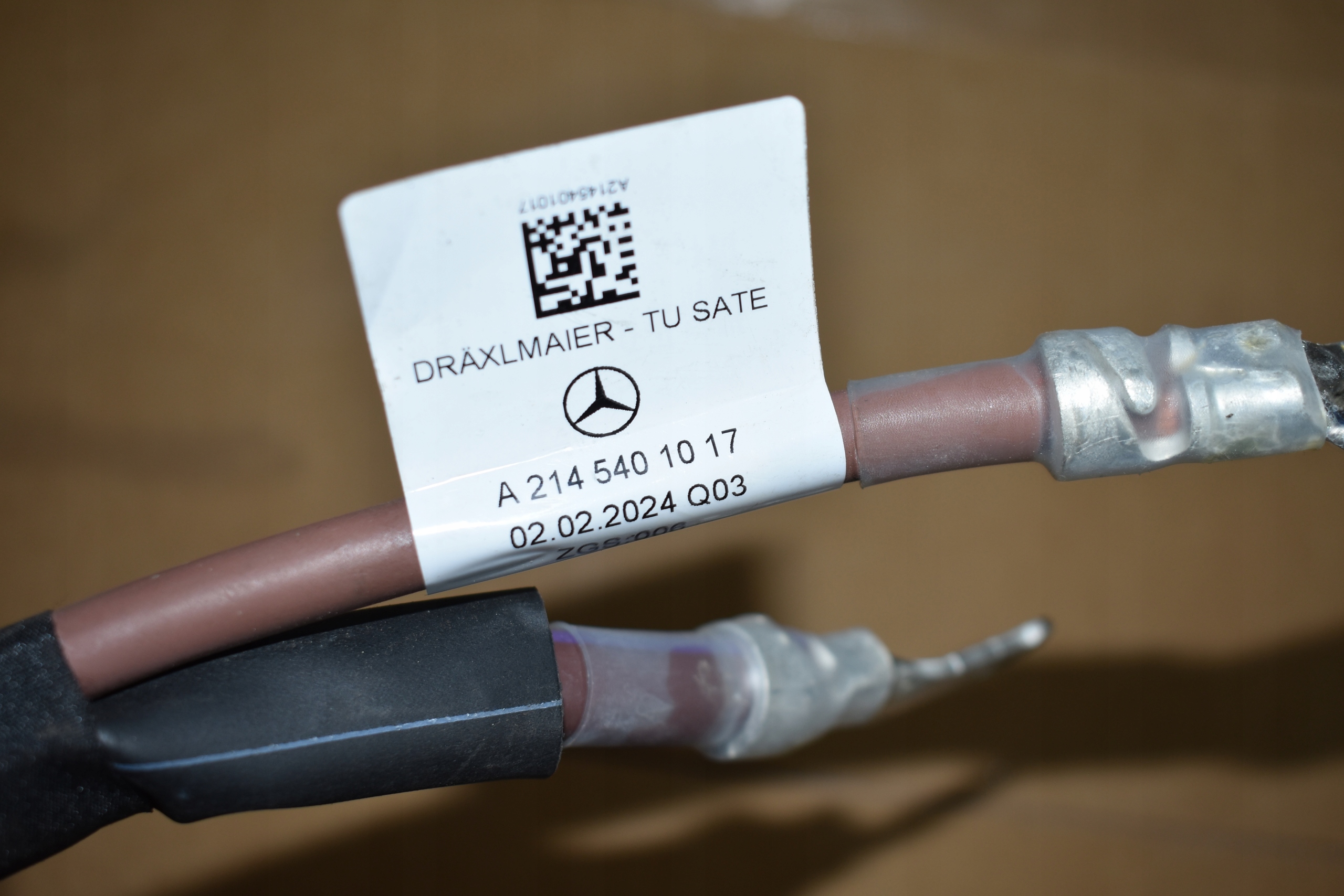 IDEALNA Borne MERCEDES W214 1