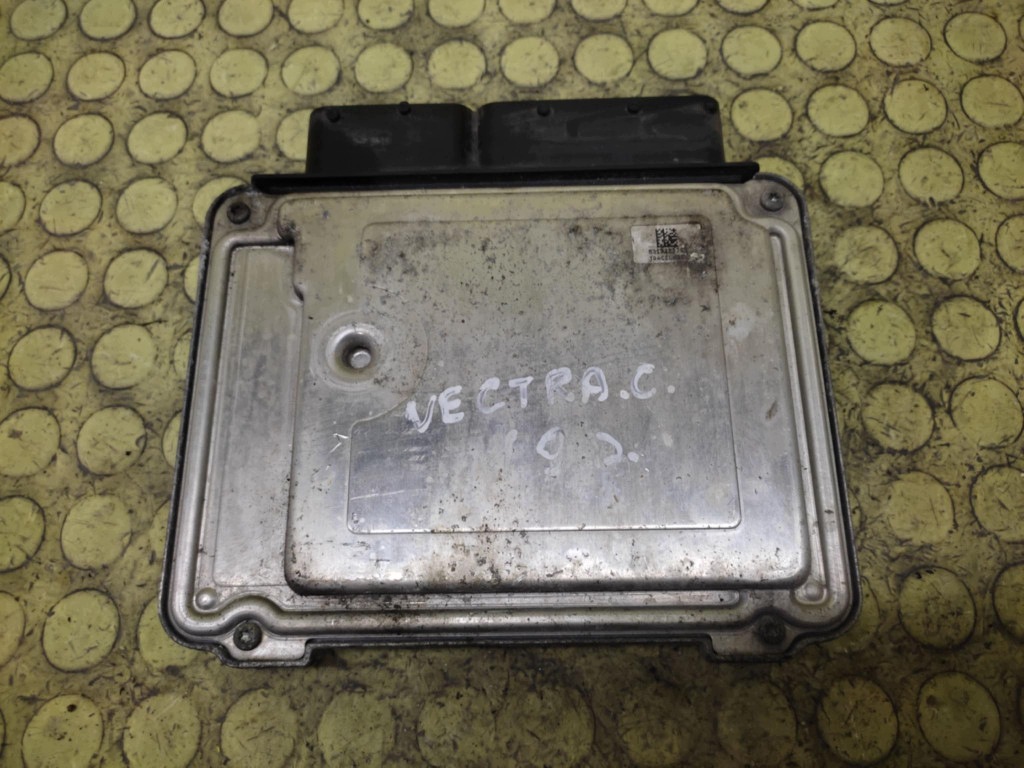 OPEL VECTRA C 1.9 D control unit of the engine 0281013408