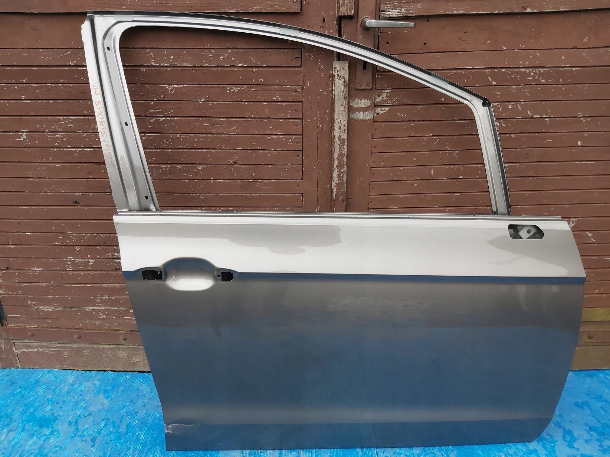 door right front VW SPORTSVAN 2014R->