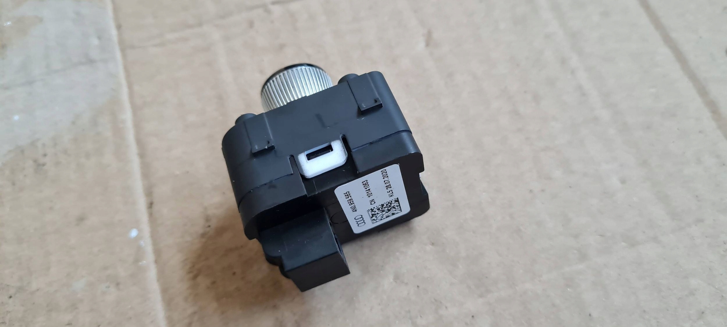 A6 C8 4K Schalter spiegelschalter SKLADANYCH 4N0959565 A7 4K