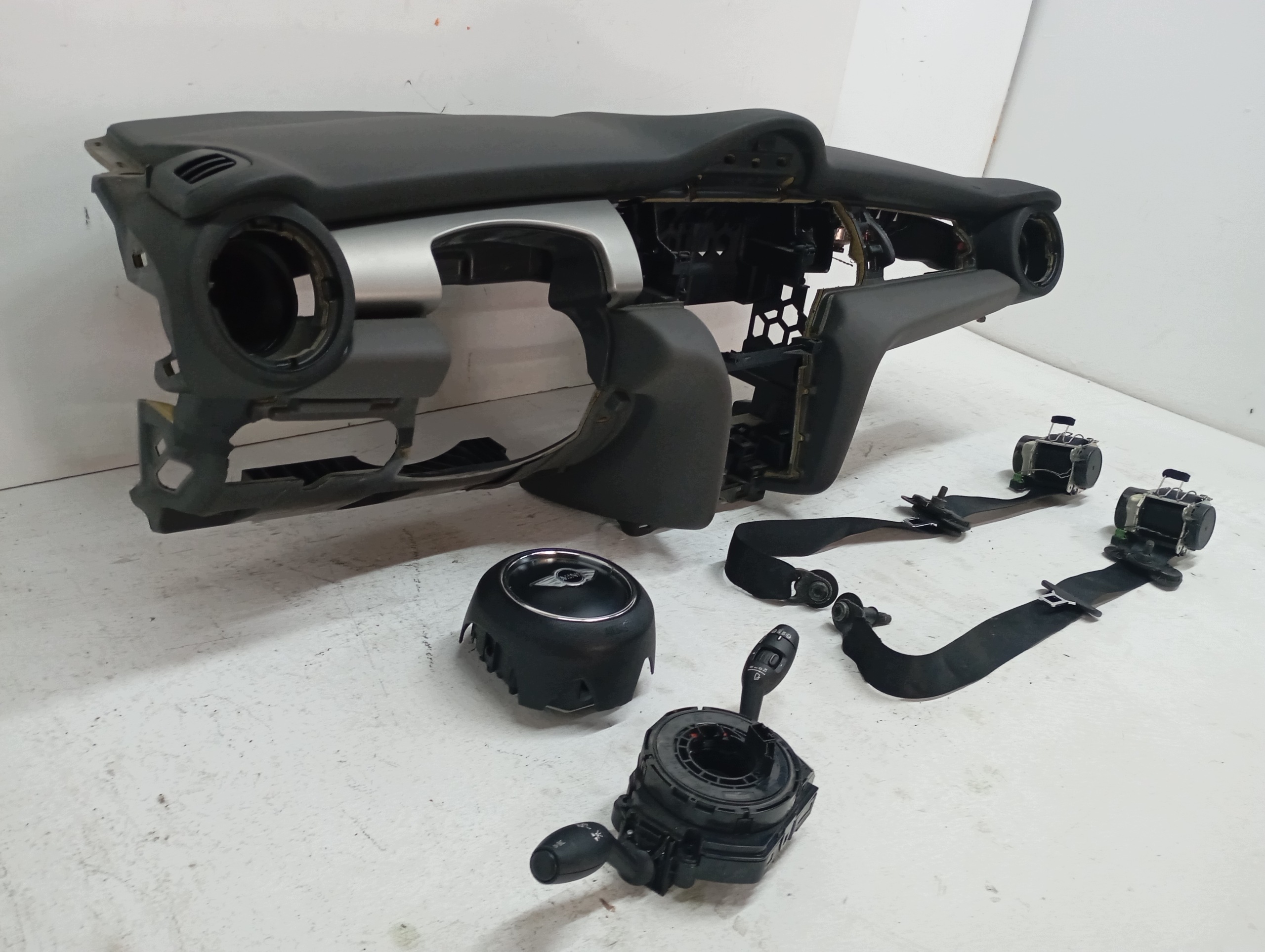dashboard MINI COOPER F55 F56 F57