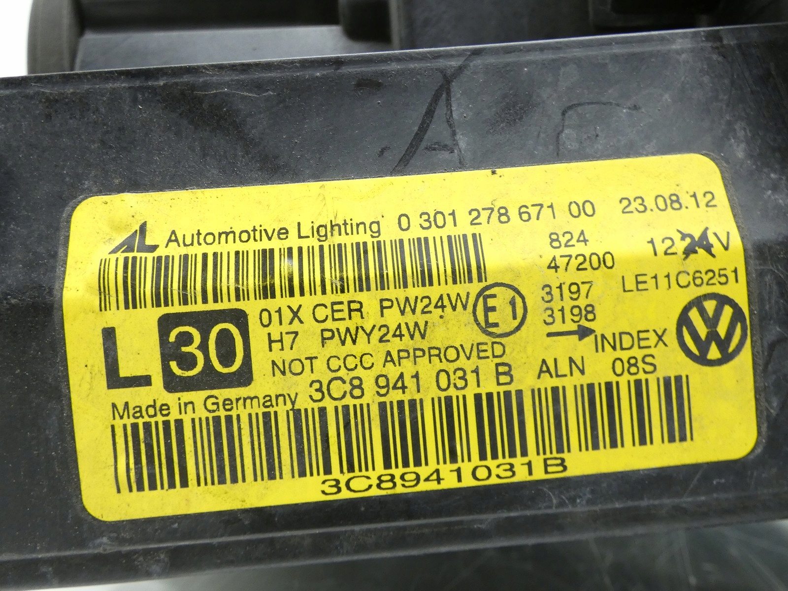 light left front left front XENON VW PASSAT CC LIFT 11R- 3C8941031B