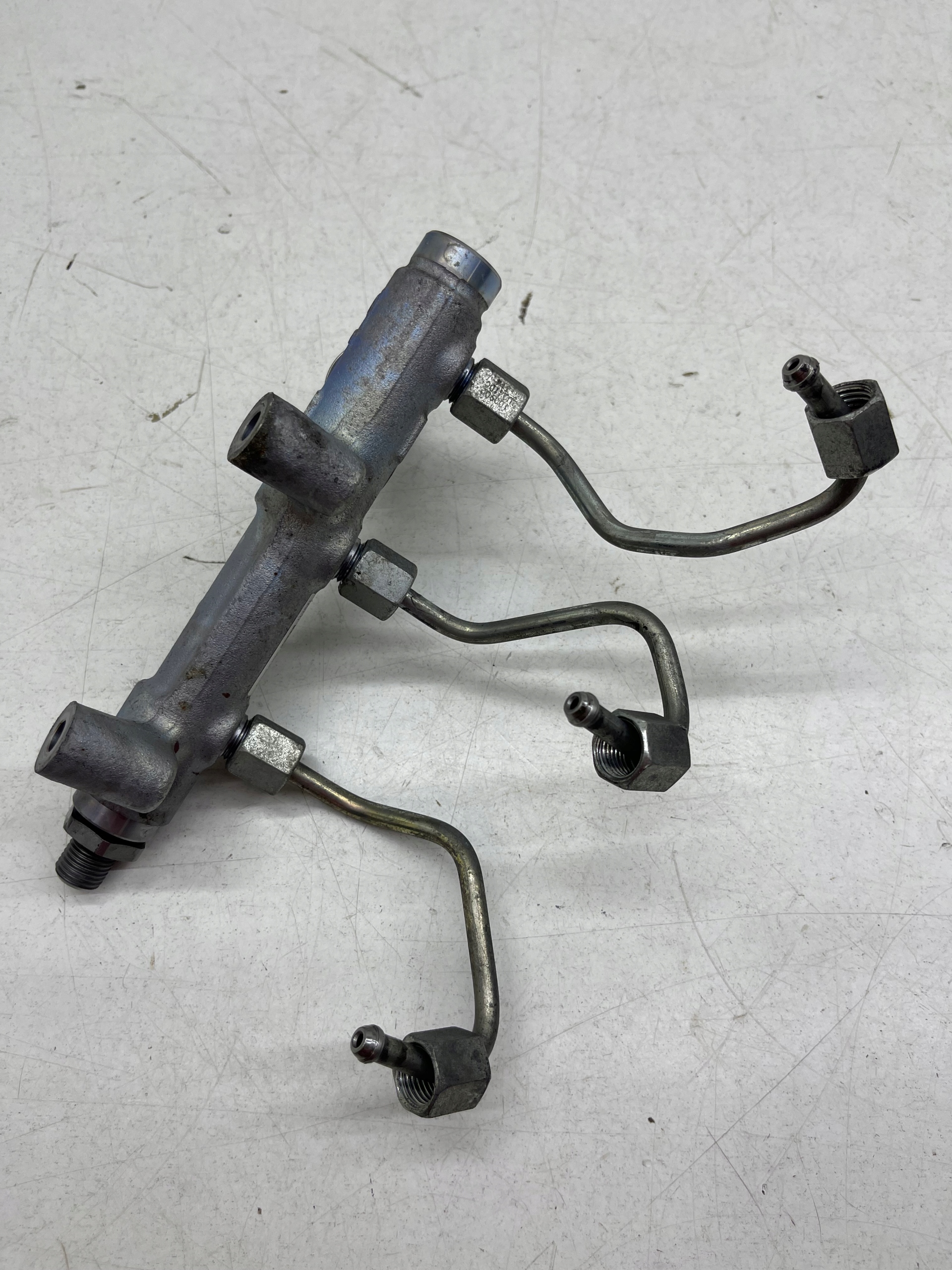 Audi A4 A5 A7 A6 C7 3.0 tdi топливная рейка