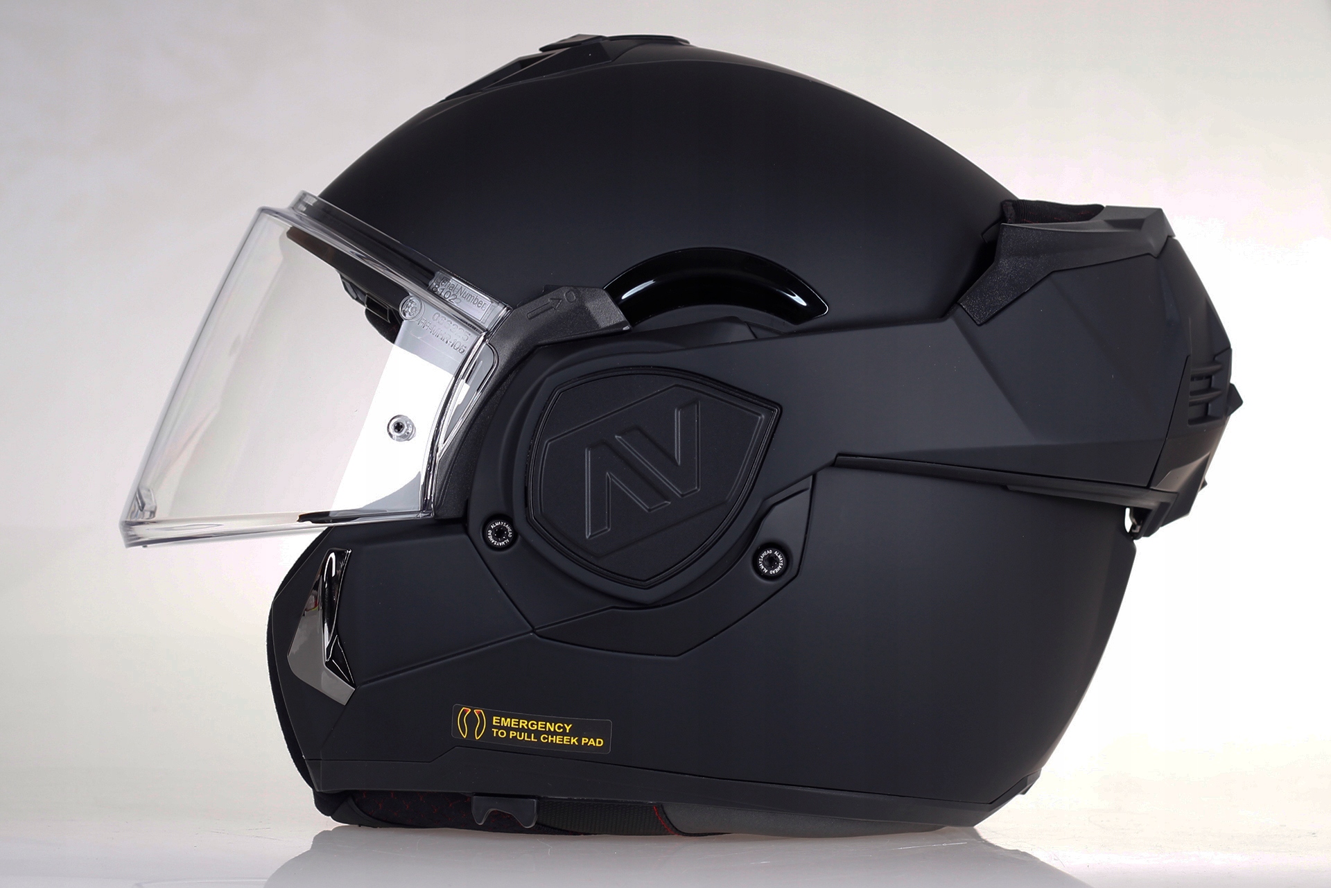 KASK MOTOCYKLOWY LS2 FF906 ADVANT NOIR ECE 22.06 Rodzaj lakieru matowy