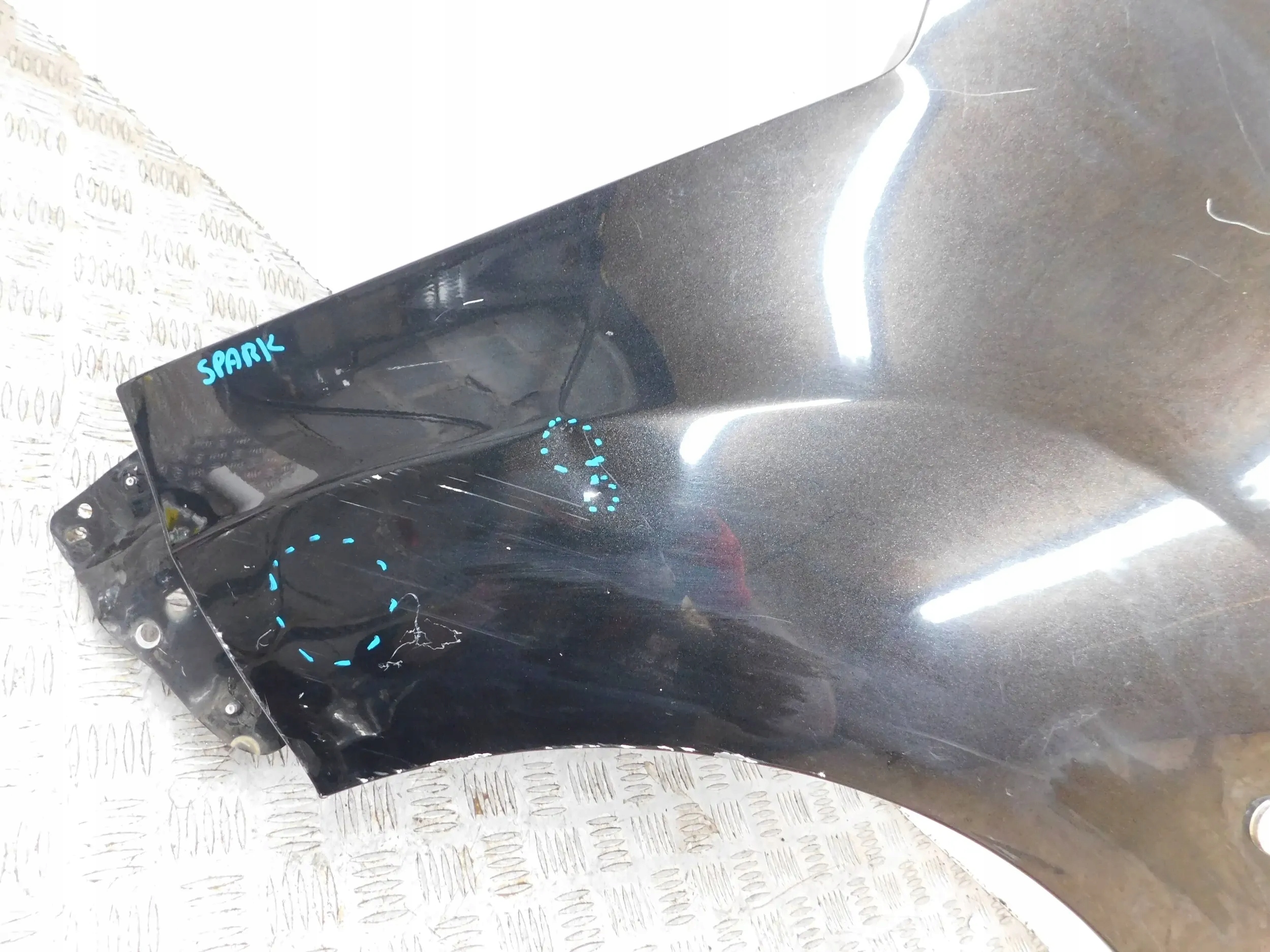 fender front front left CHEVROLET SPARK