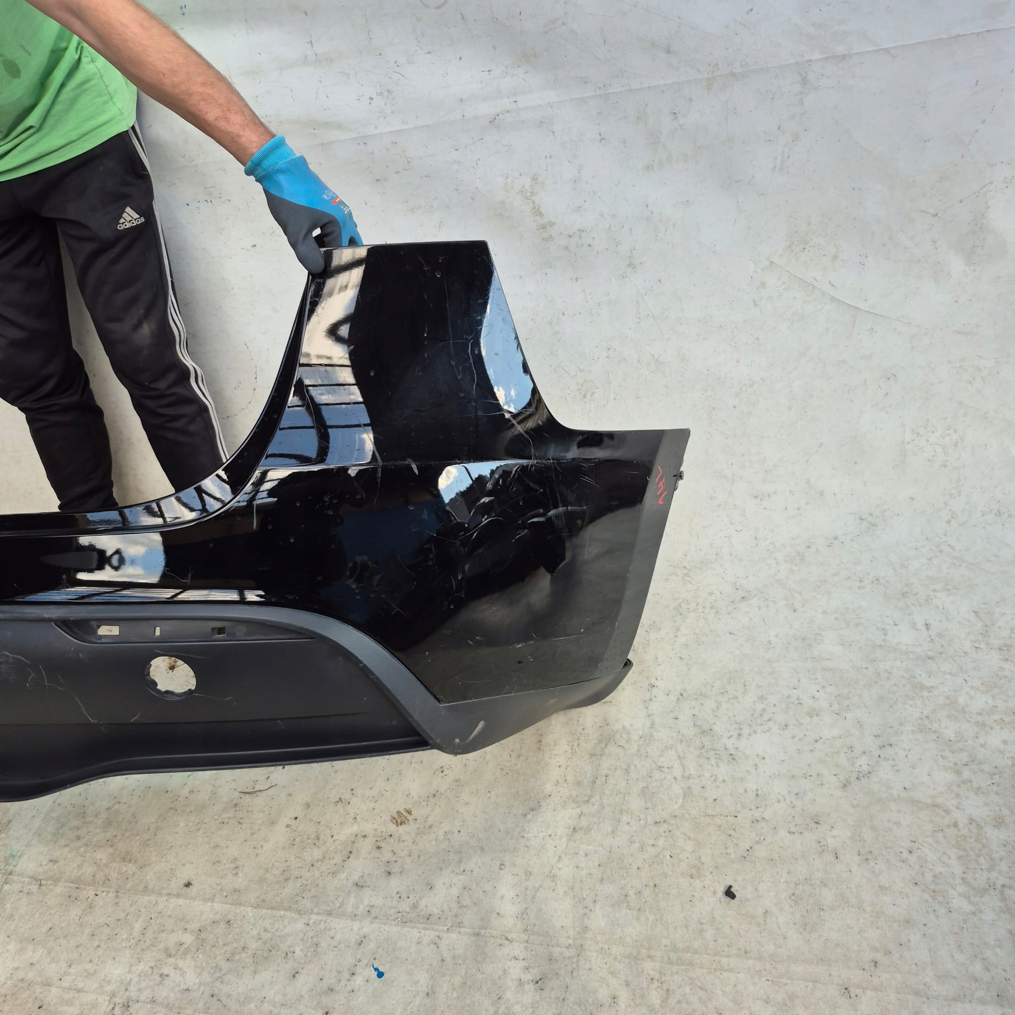 TESLA MODEL Y 20-> bumper rear part rear