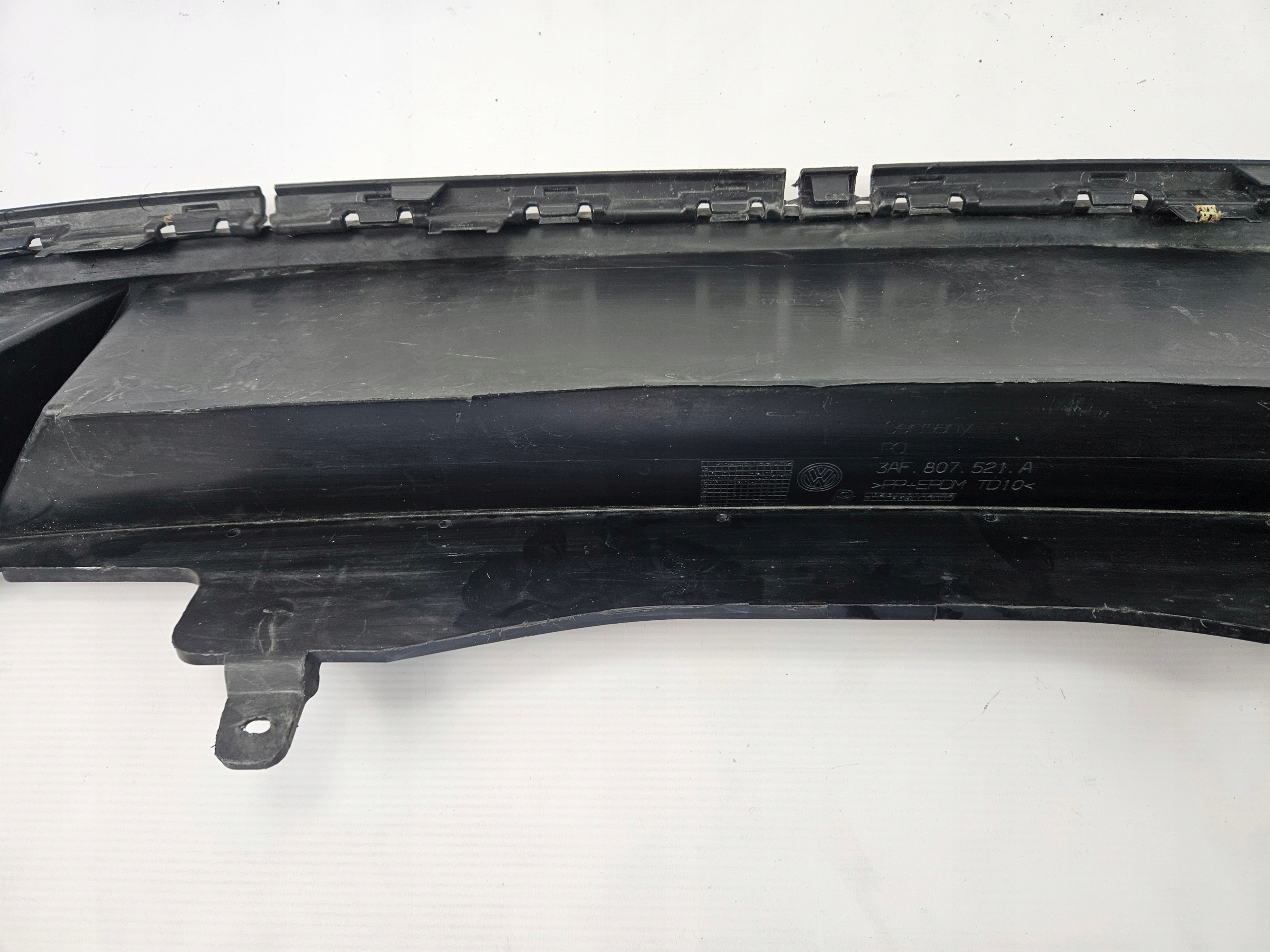 vw PASSAT B7 2010 - 2014 спойлер бампера зад 3AF807521A
