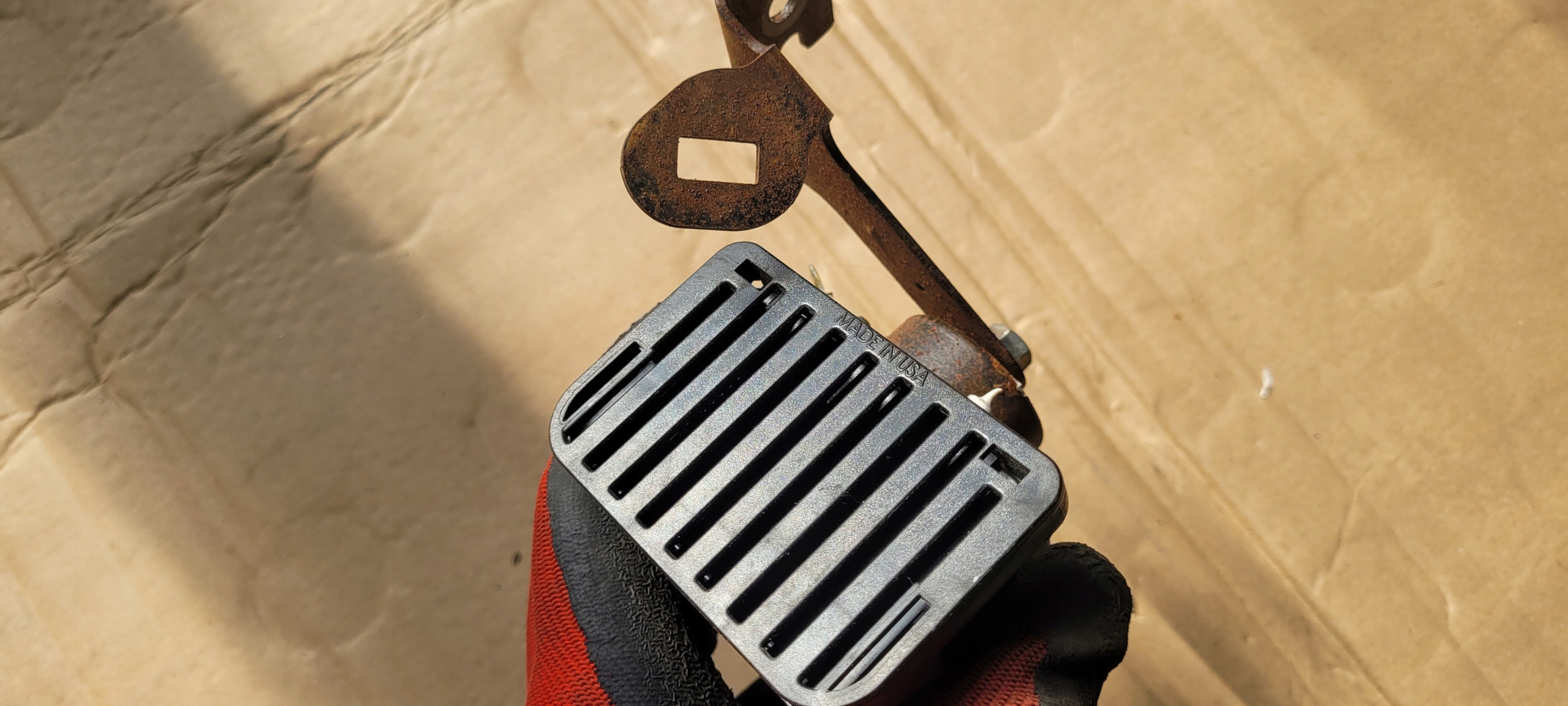 JEEP WRANGLER JK KLAKSON SYGNAL DZWIEKOWY SYRENA Halter