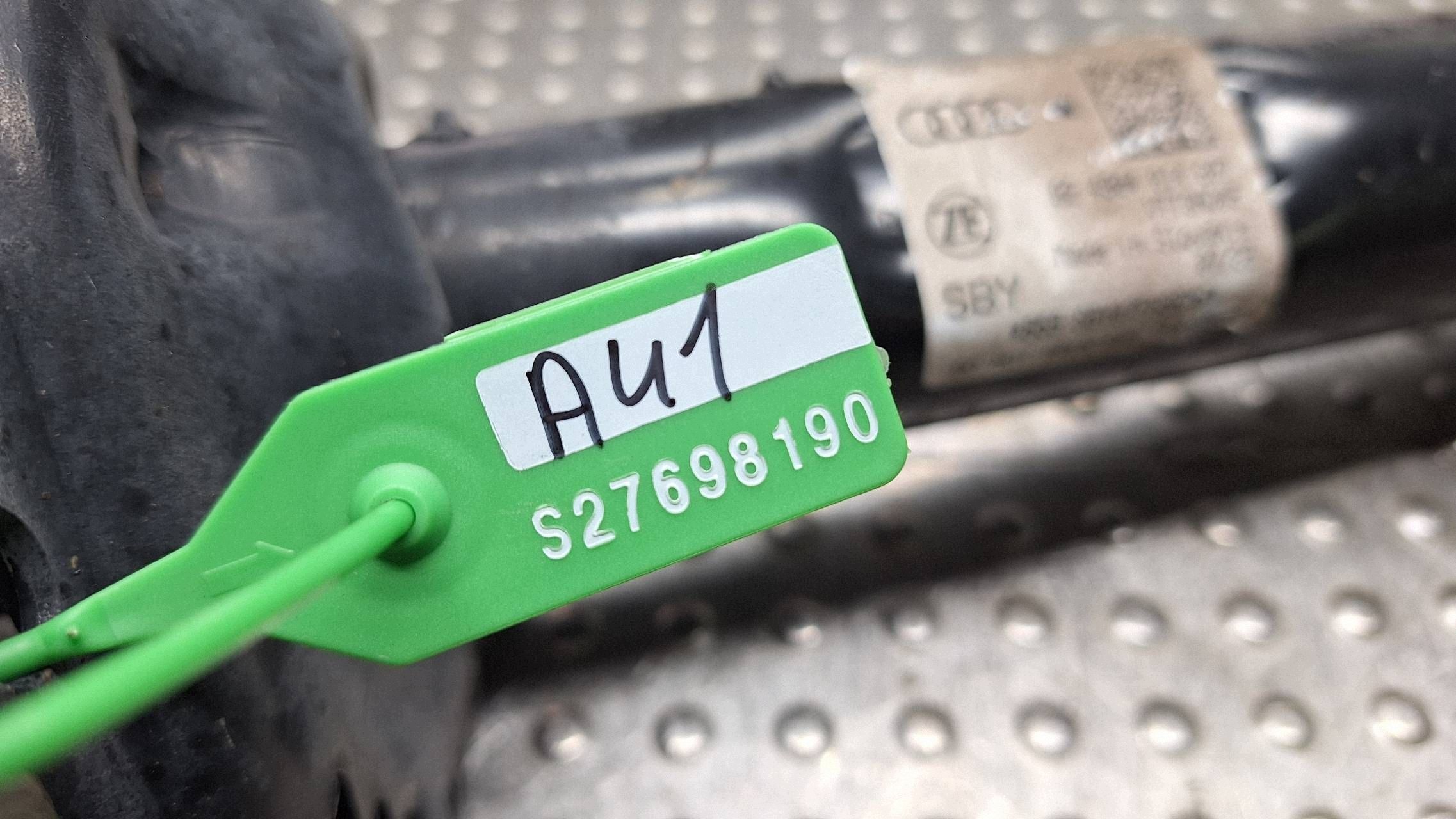 shock absorber left right front 8S0413031A AUDI TT TTS 8S