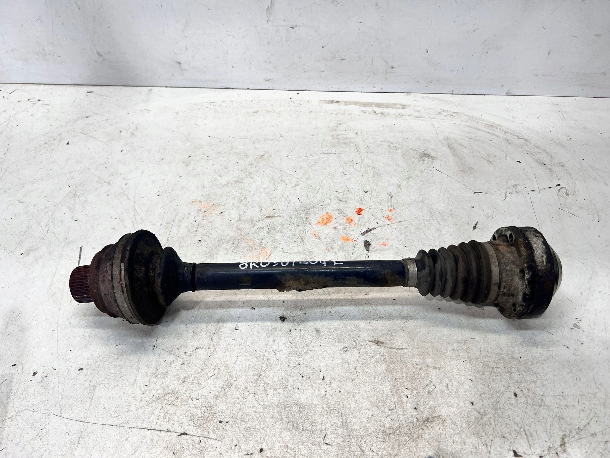 semi-axis right rear part AUDI A4 B8 A5 8T 8K0501204L