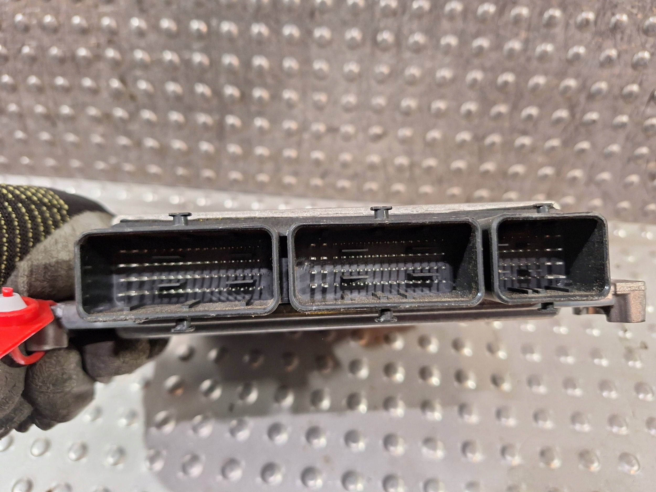 computer 237106120S A3C0571000001 237106125S Renault Dacia 1.0 TCE