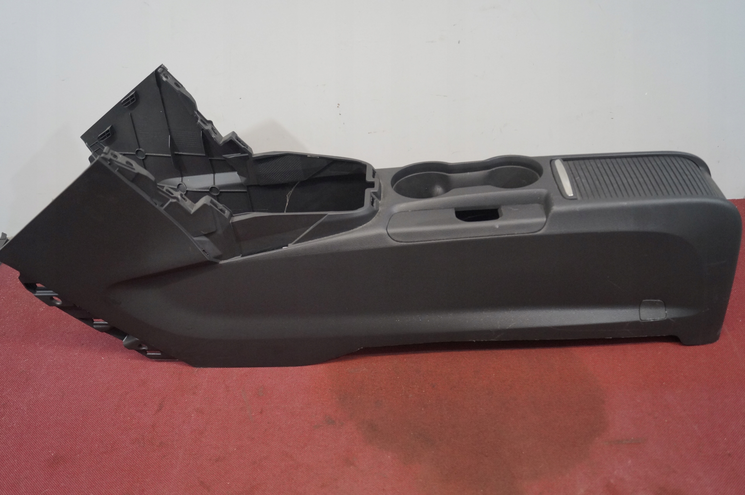 Tunel środkowy Opel Mokka 12-19r Europa Numer katalogowy części AVF44757 95187224