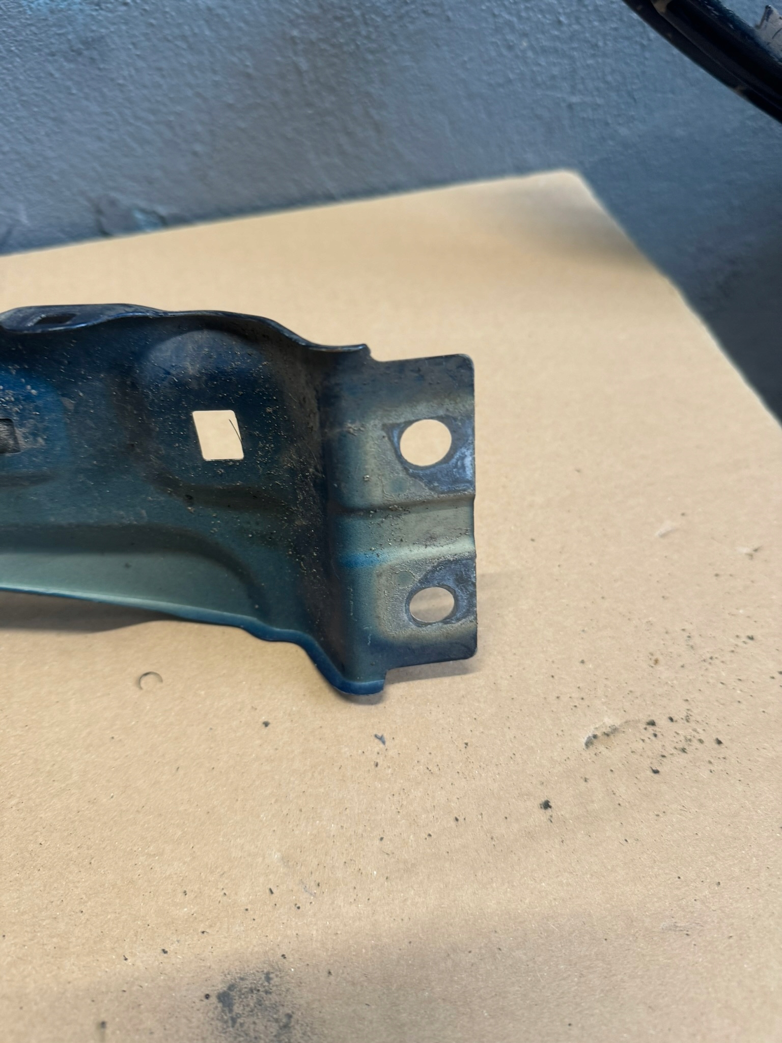 KIA E-NIRO NIRO HYBRID 2018- BŁOTNIK PRZEDNI LEWY Typ samochodu Samochody osobowe