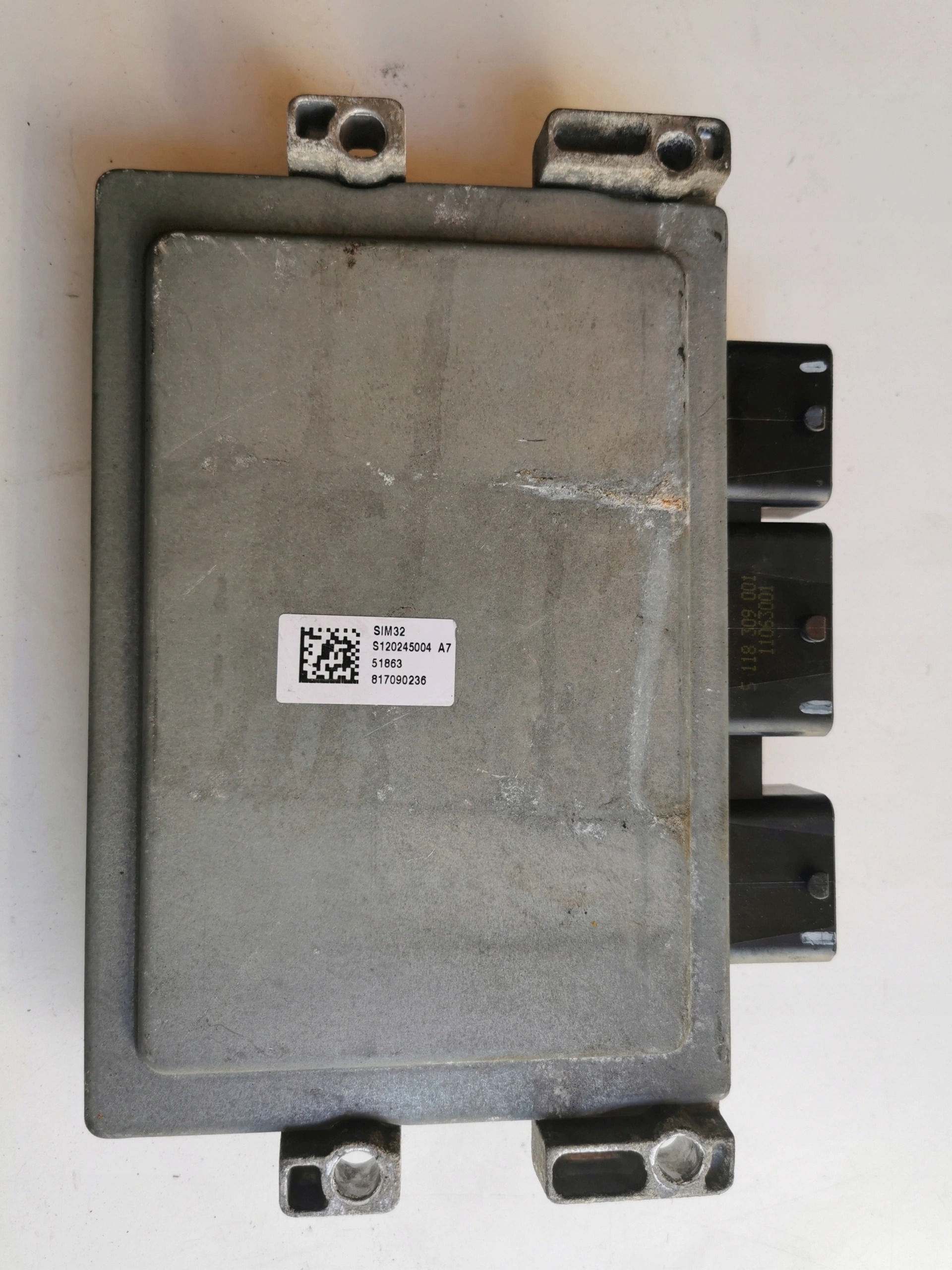 RENAULT ECU 8201076738 8200700600 S120202121 A KOM