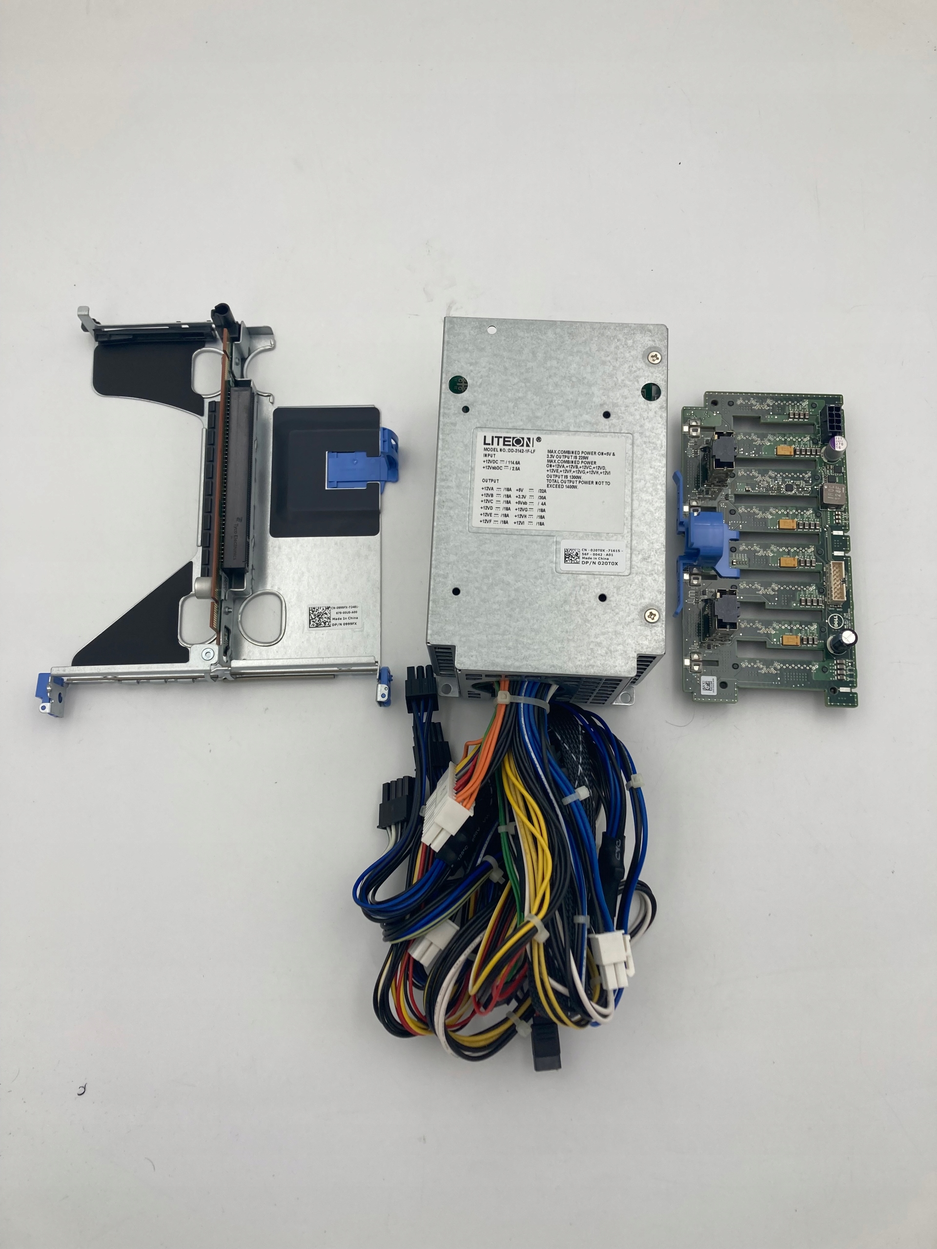 Napájecí rozvaděč pro pracovní stanici Dell WVP2H Precision R5500