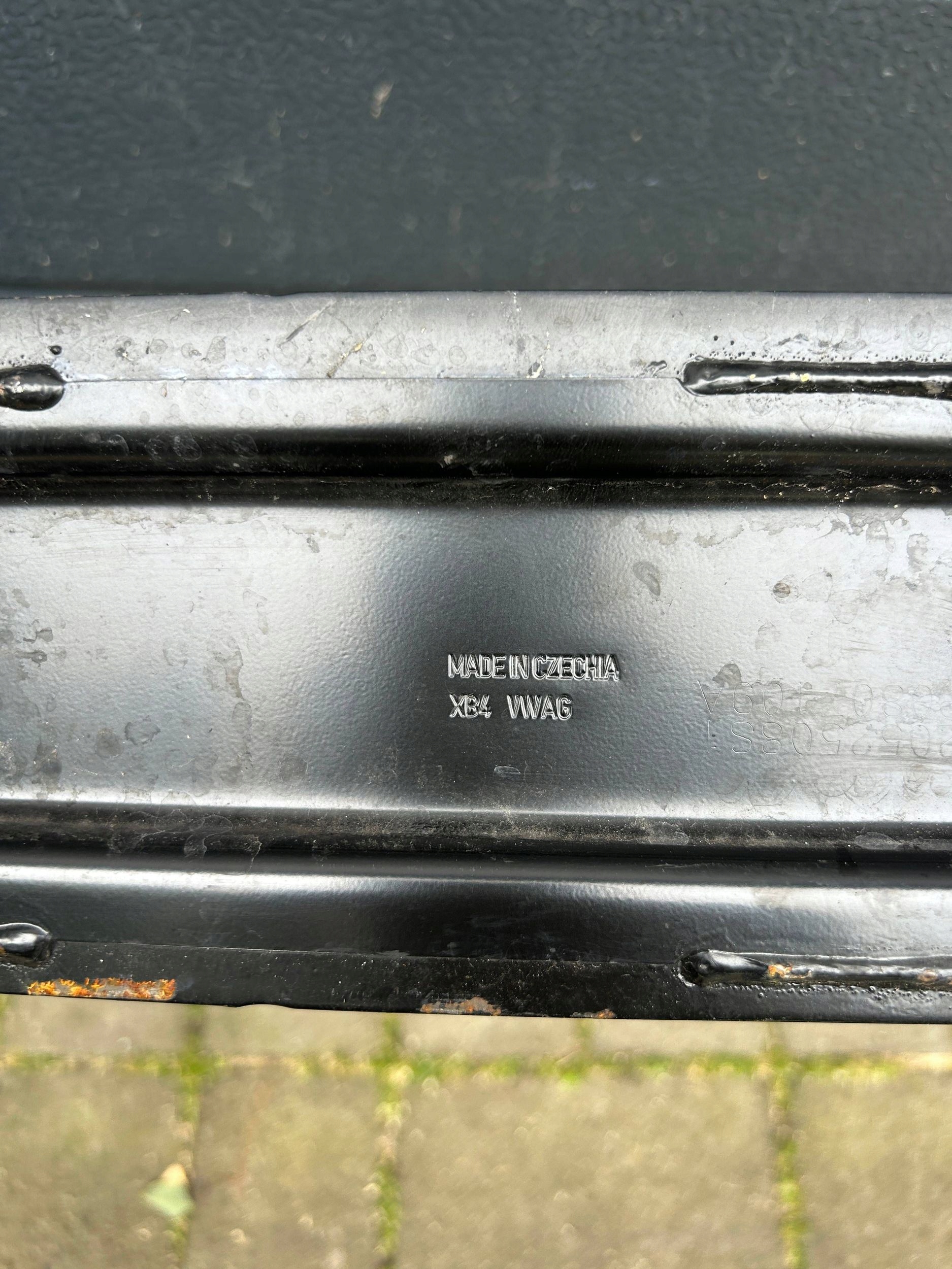 Vw PASSAT B9 23- sider below bumper front front