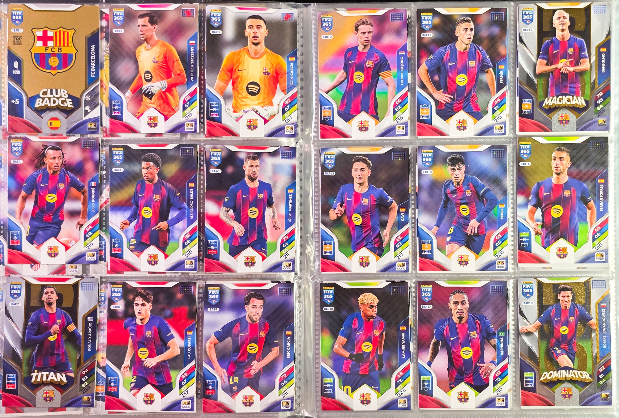 2026 Barcelona Fifa 365 Drużyna Komplet 18 Kart Lewandowski Yamal Szczęsny