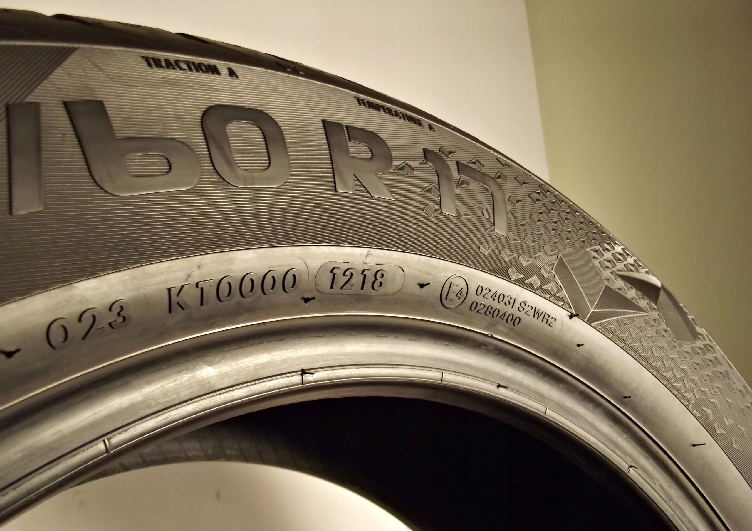 opona 1x 215/60R17 96H VREDESTEIN QUATRAC 5 Hałas zewnętrzny 71 dB