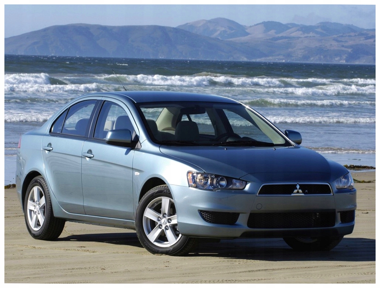 MITSUBISHI LANCER 07-17 СЕДАН RALLIART БРЫЗГОВИКИ