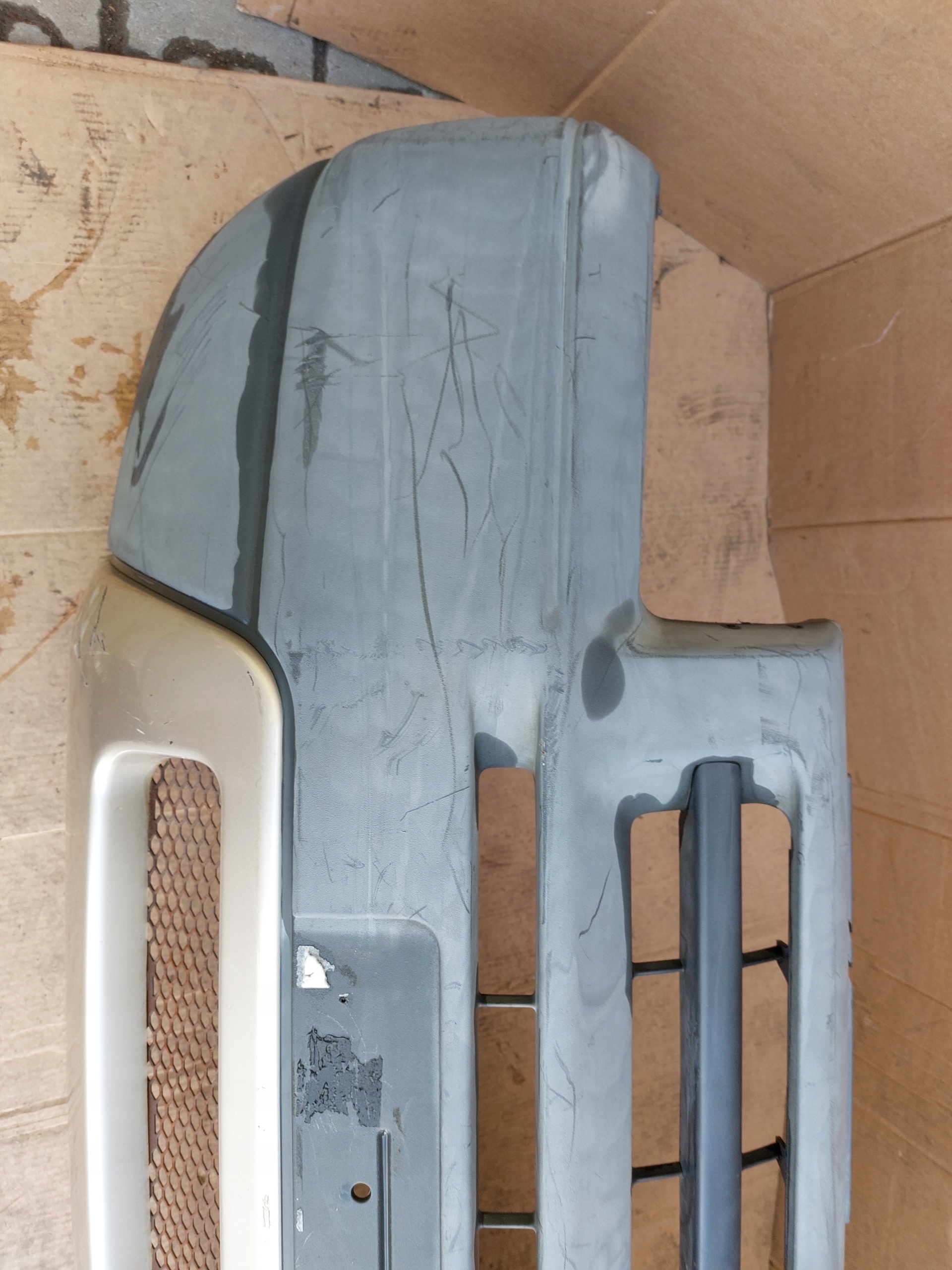 front bumper LAND ROVER FREELANDER and