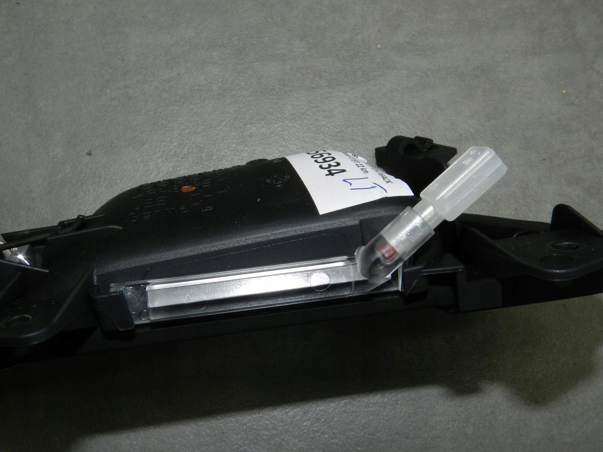 AUDI A5 8T handle WEW left rear part LED 8K0839019E