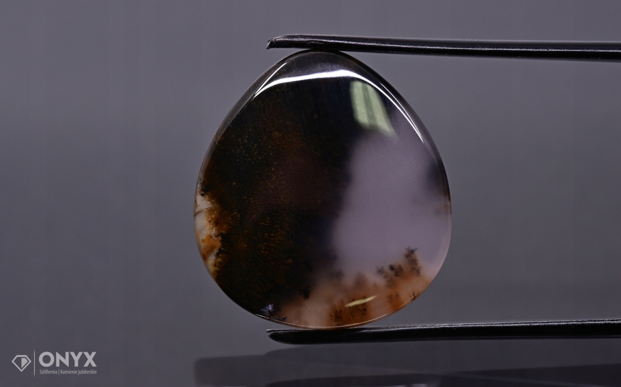 Dendritový achát z Kazachstánu mělký slzný 25x23 m