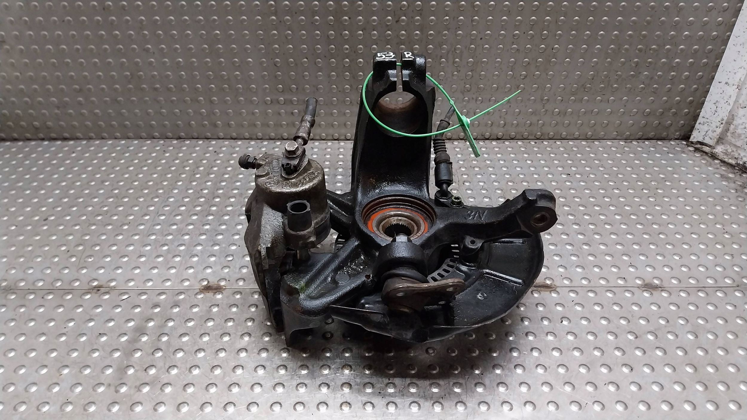 Mozzo FUSELLO Destra Anteriore 1J0407256N VW GOLF IV A3 8L OCTAVIA e LEON e 1.6B